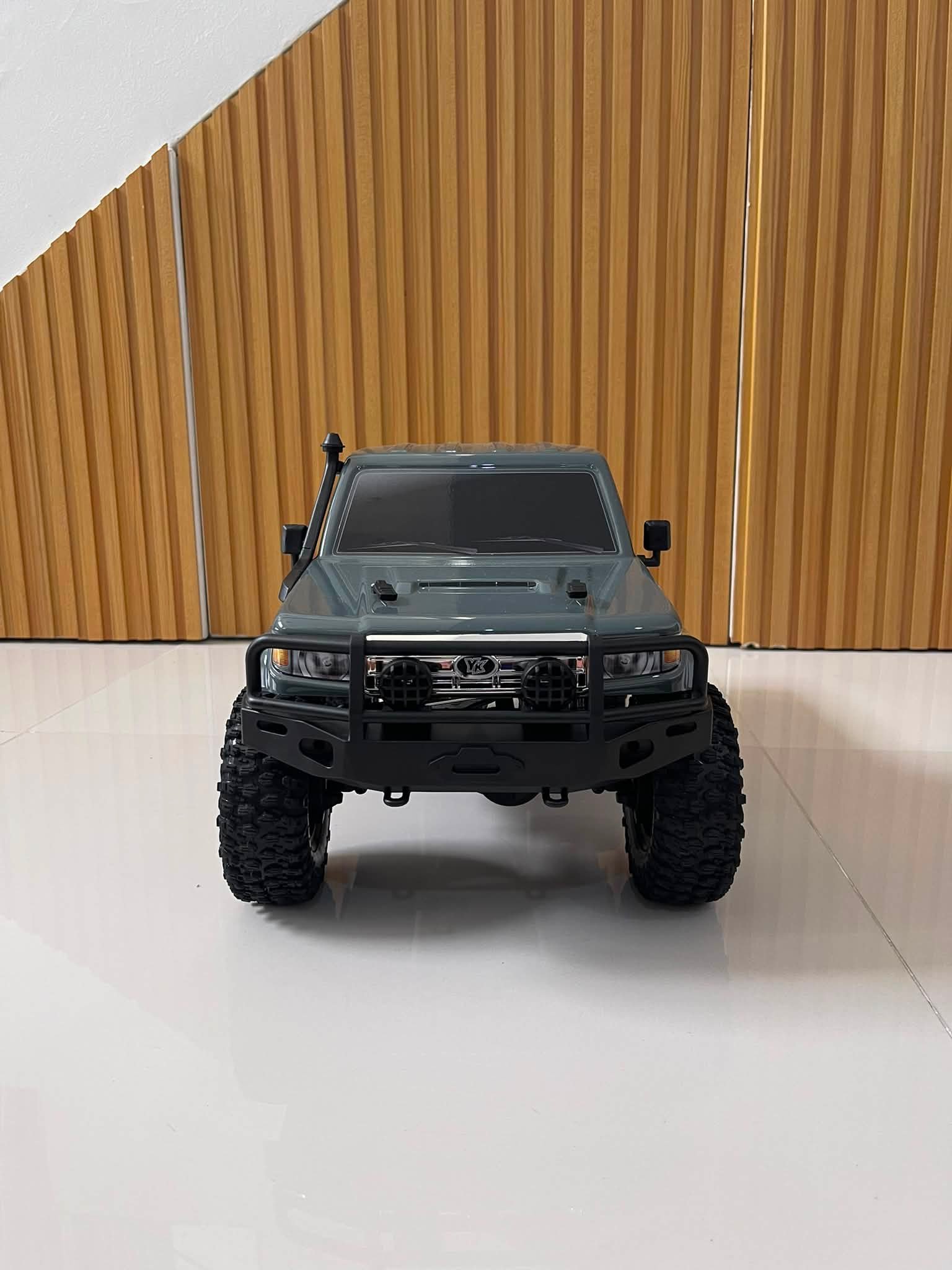YK4101 pro rc crawler photos