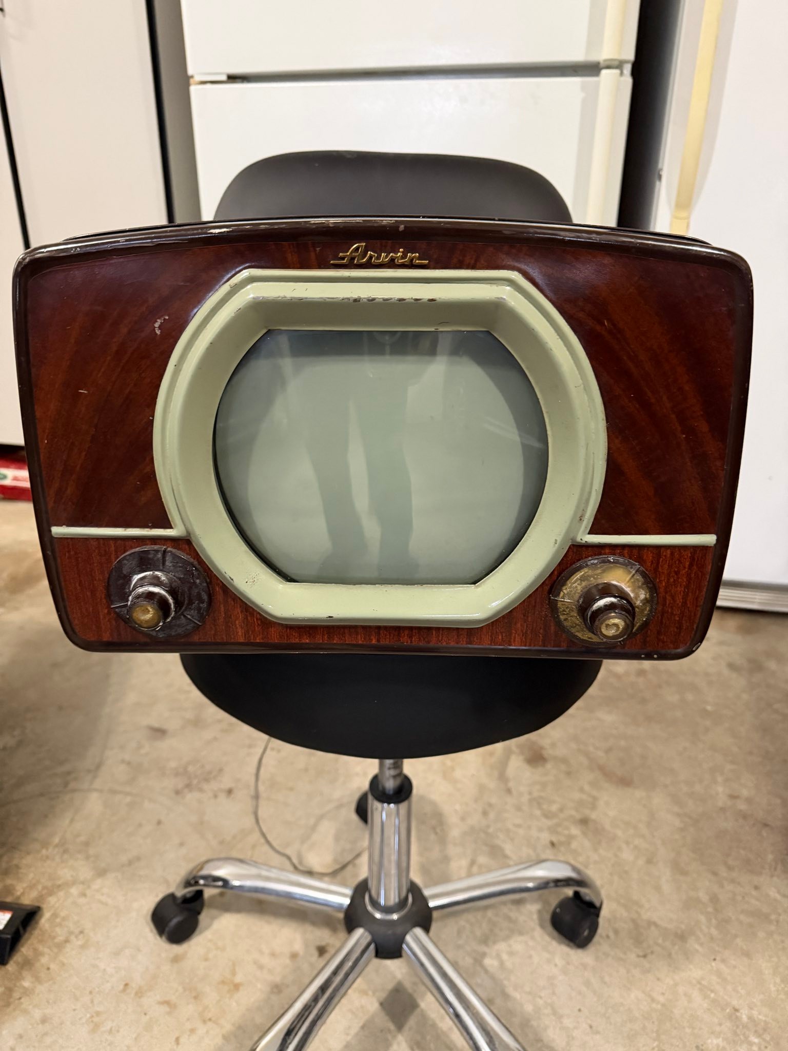 What is this Arvin TV model and repair information?