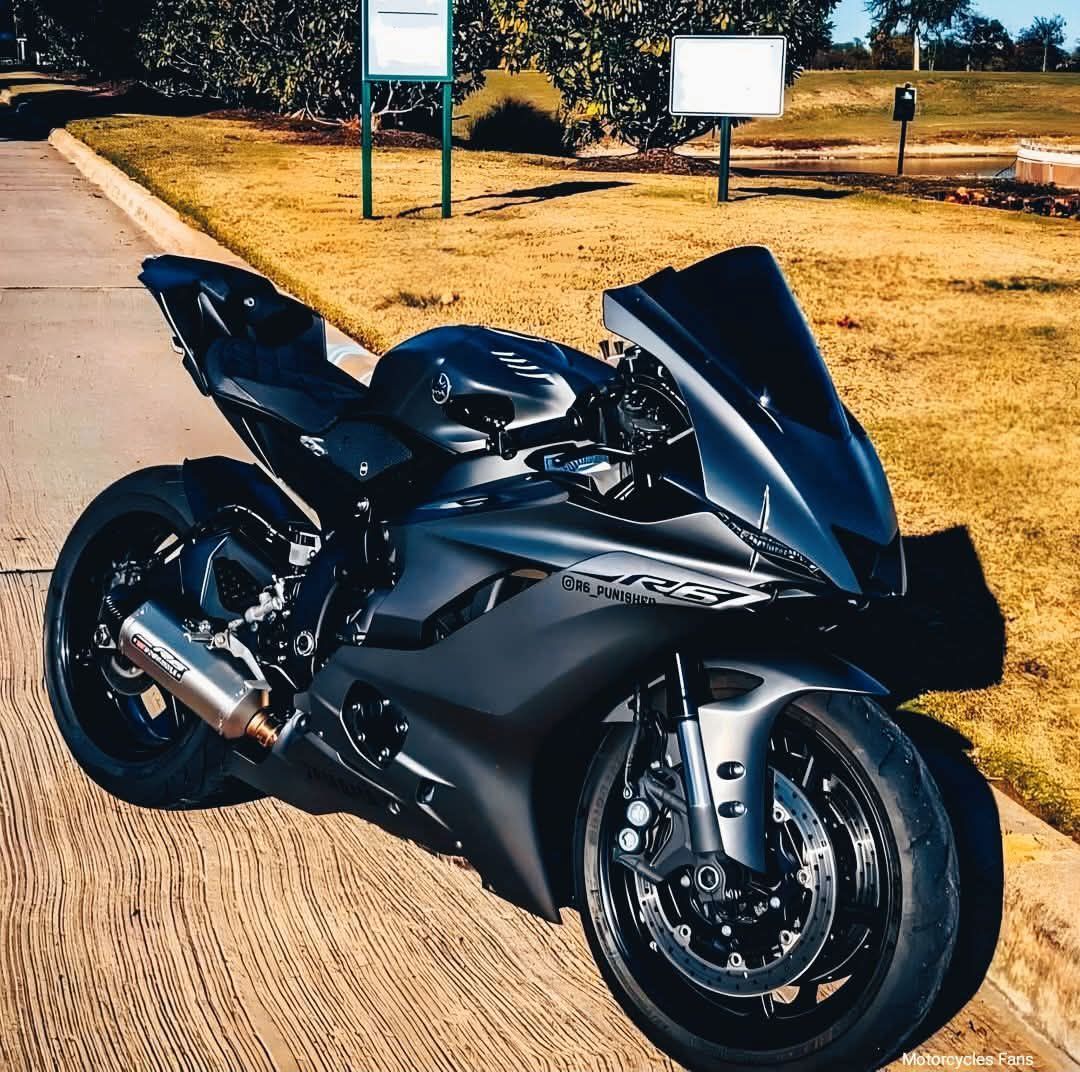 Aの森 Yamaha YZF-R6 🖤❤️😍 The ultimate 600cc supersport — razor-sharp