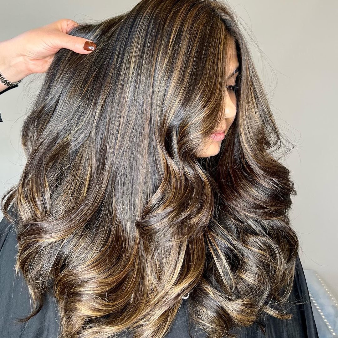 Middle Georgia hair | 60 Second Half Up Half Down Hairstyle Homecoming ...