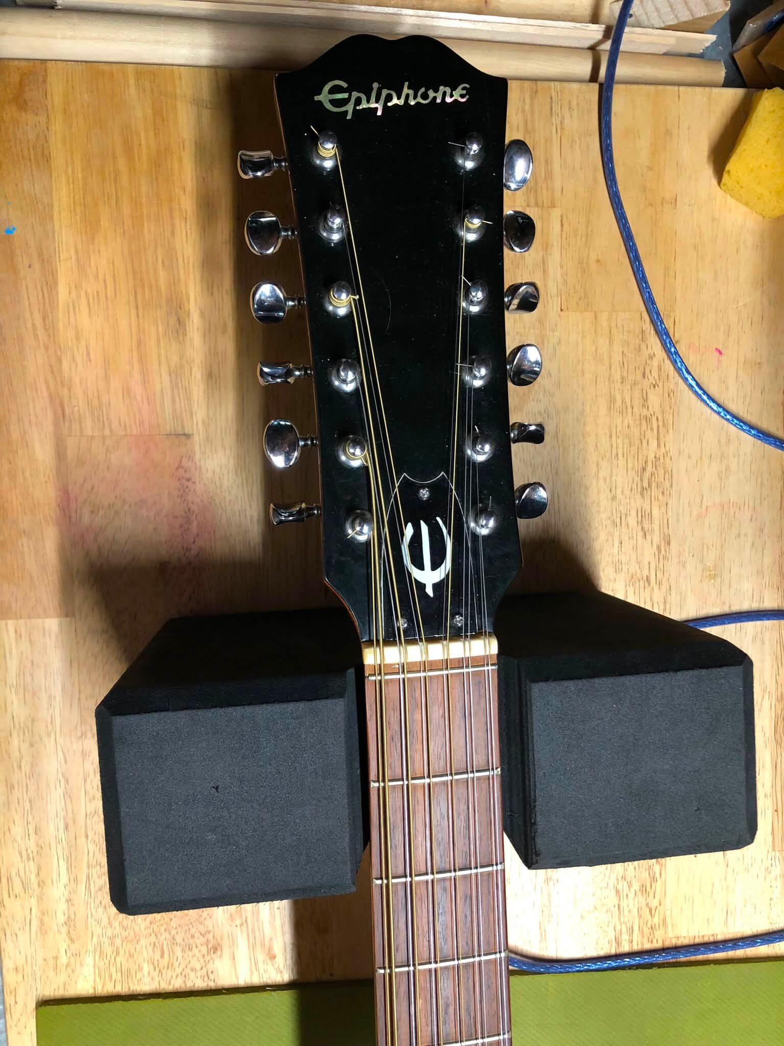 ギター PIRLES FG70A Epiphone head Made in Japan I love these 70s epiphones with the bolt-on necks. This one needs