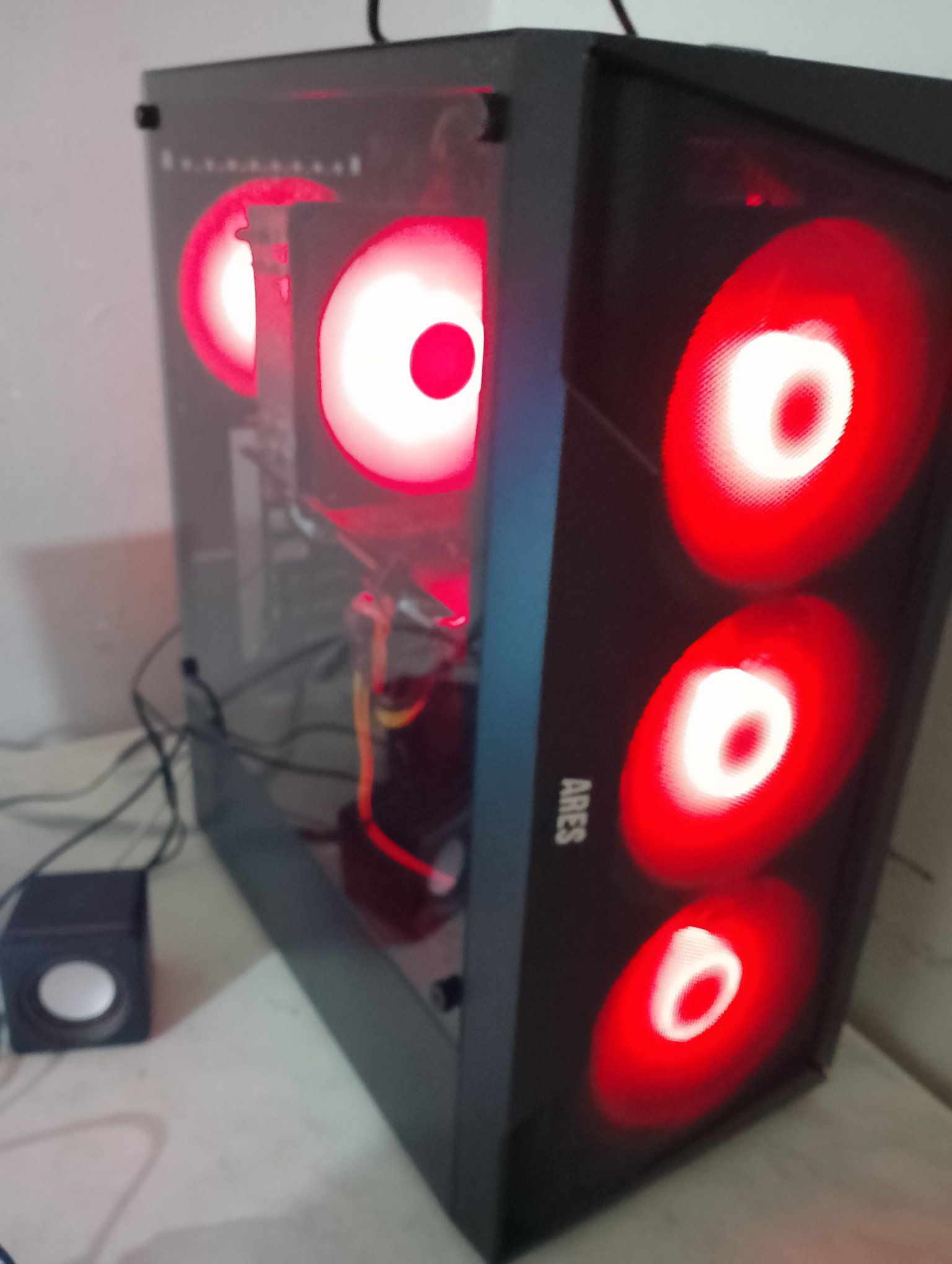 متوفر pc gaming بصوالحو كاملين I7 7700k Msi b250m mortar gaming 16 