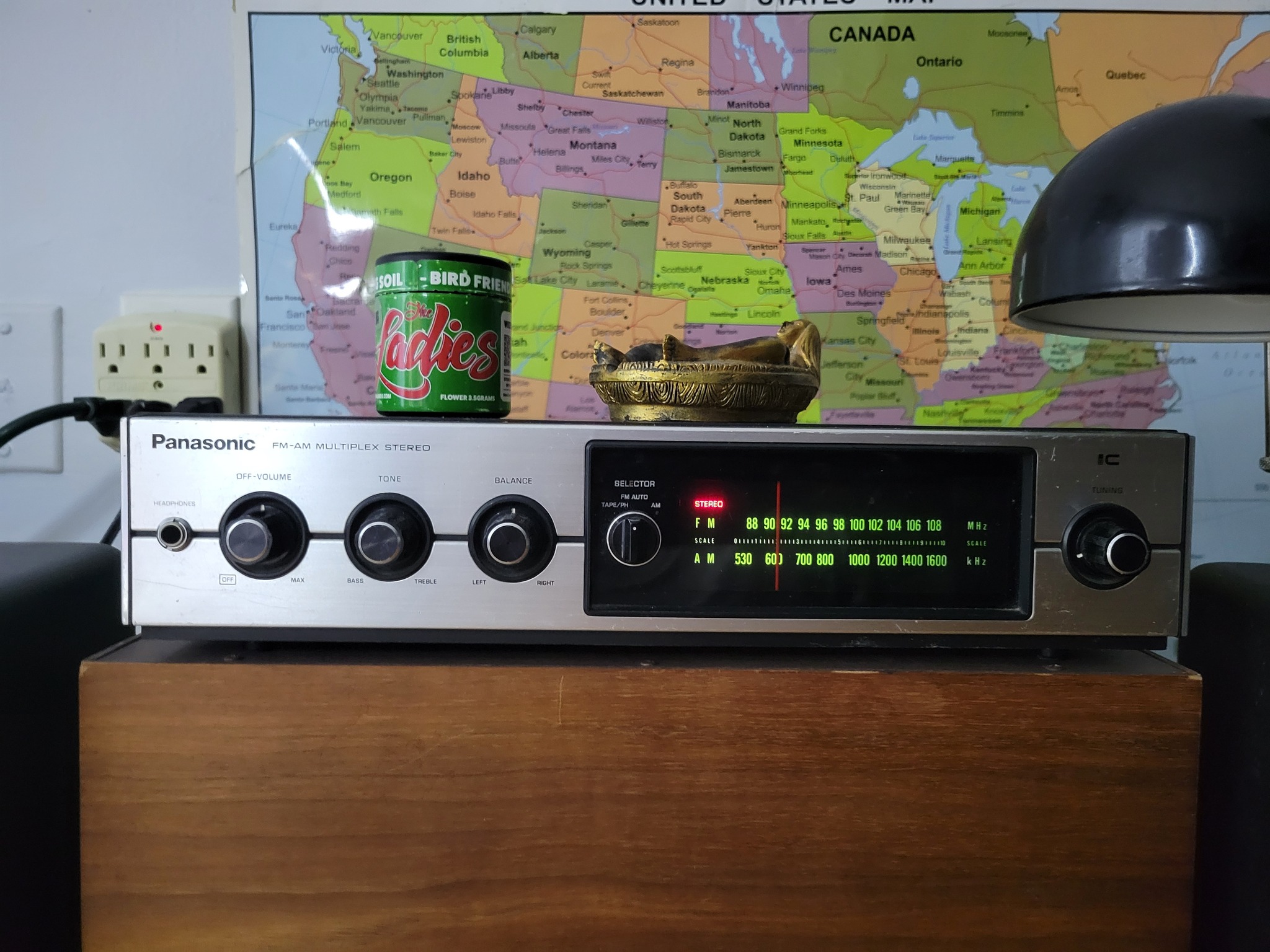 Panasonic RE-7259 vintage radio specifications