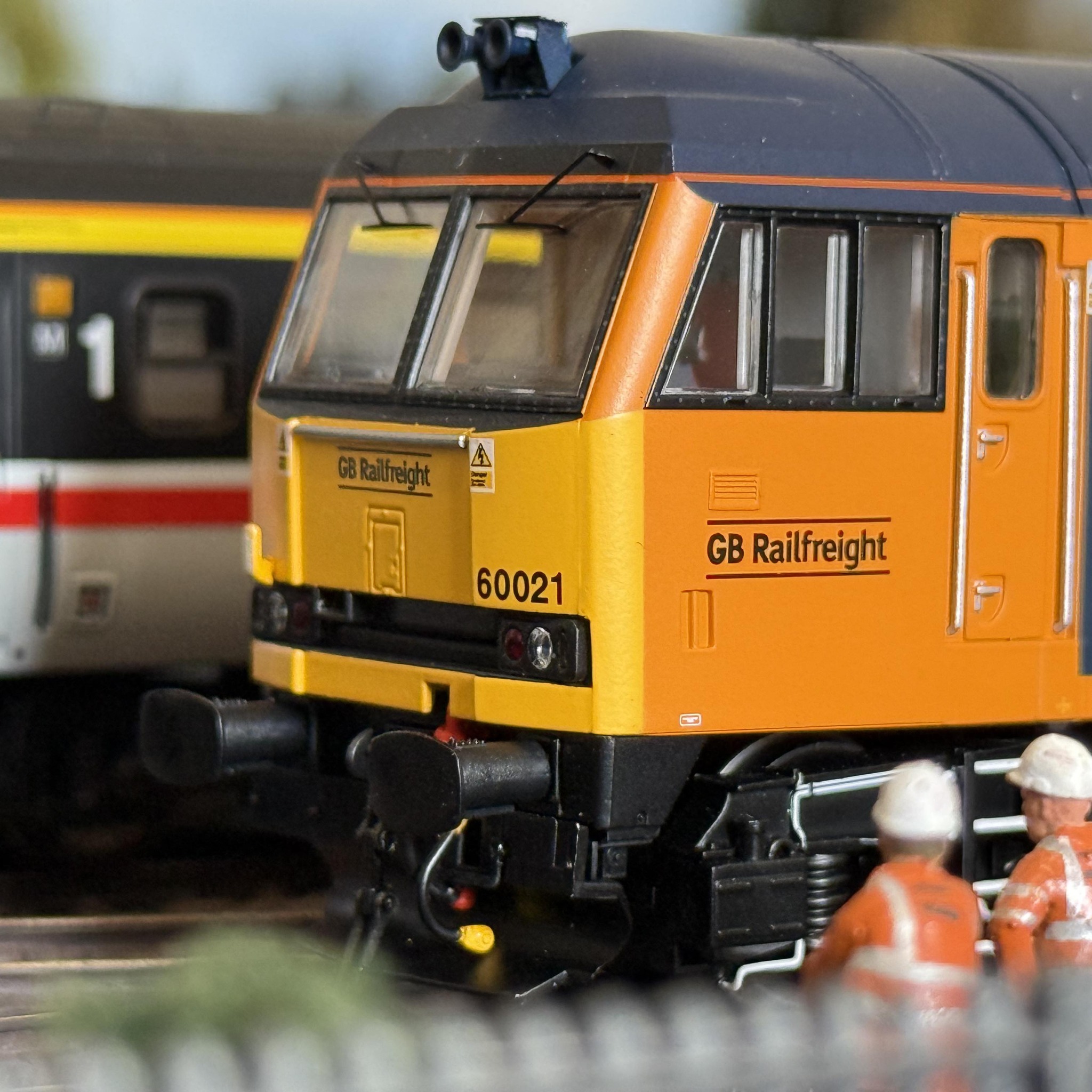 57605 “Totnes Castle” making its way through the English countryside ...
