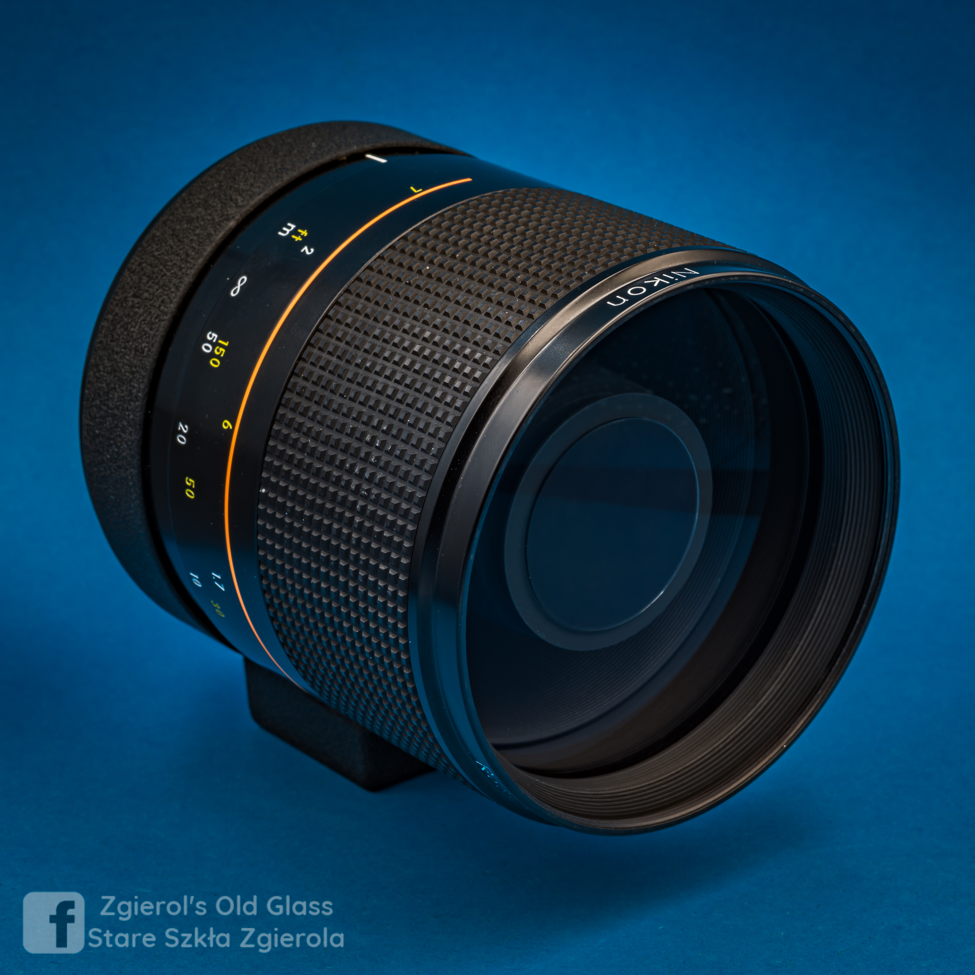 The **Reflex-NIKKOR 500mm f/8 N **(on Nikon Z6II). A rather