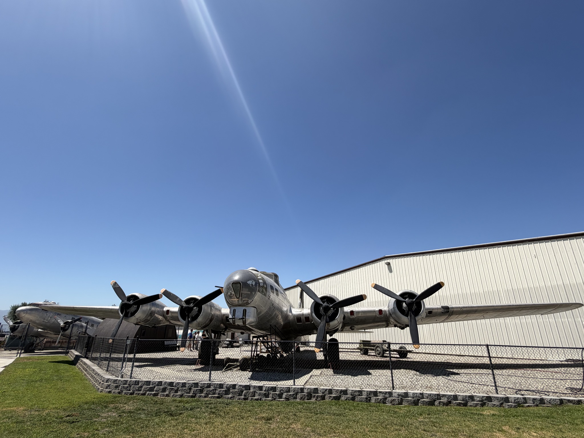 Boeing B-17G Flying Fortress Tail number 238133 (serial number 42