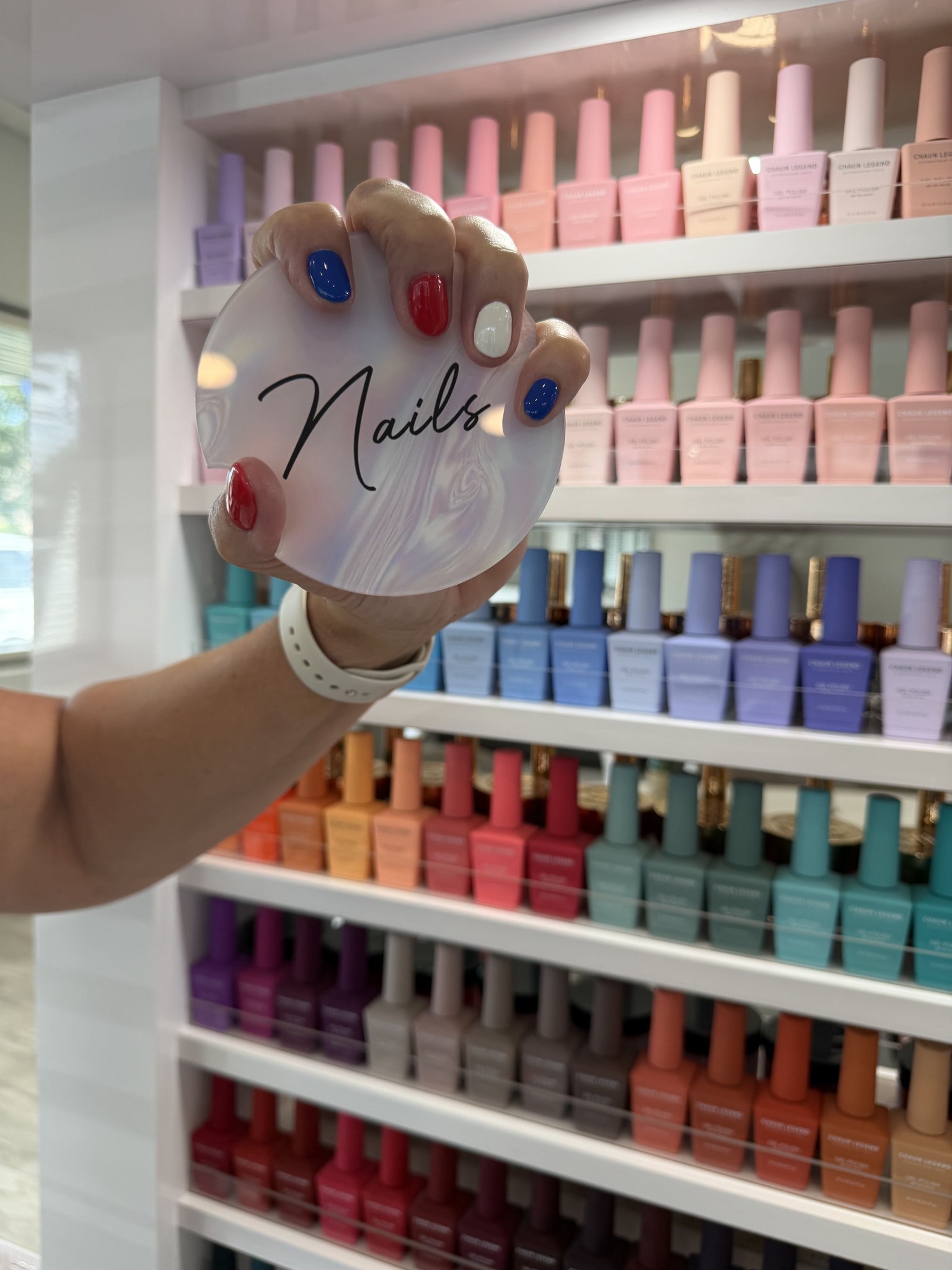 Iconix Nails