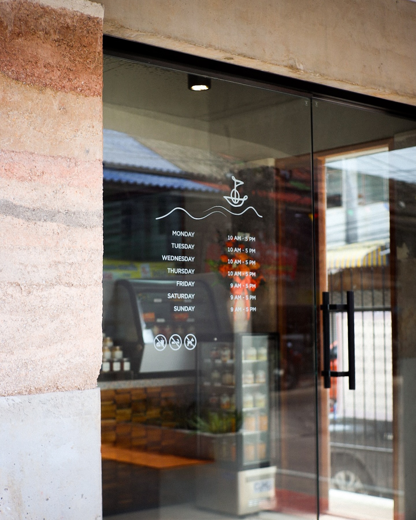 Tali-Yailai Hostel | Chon Buri