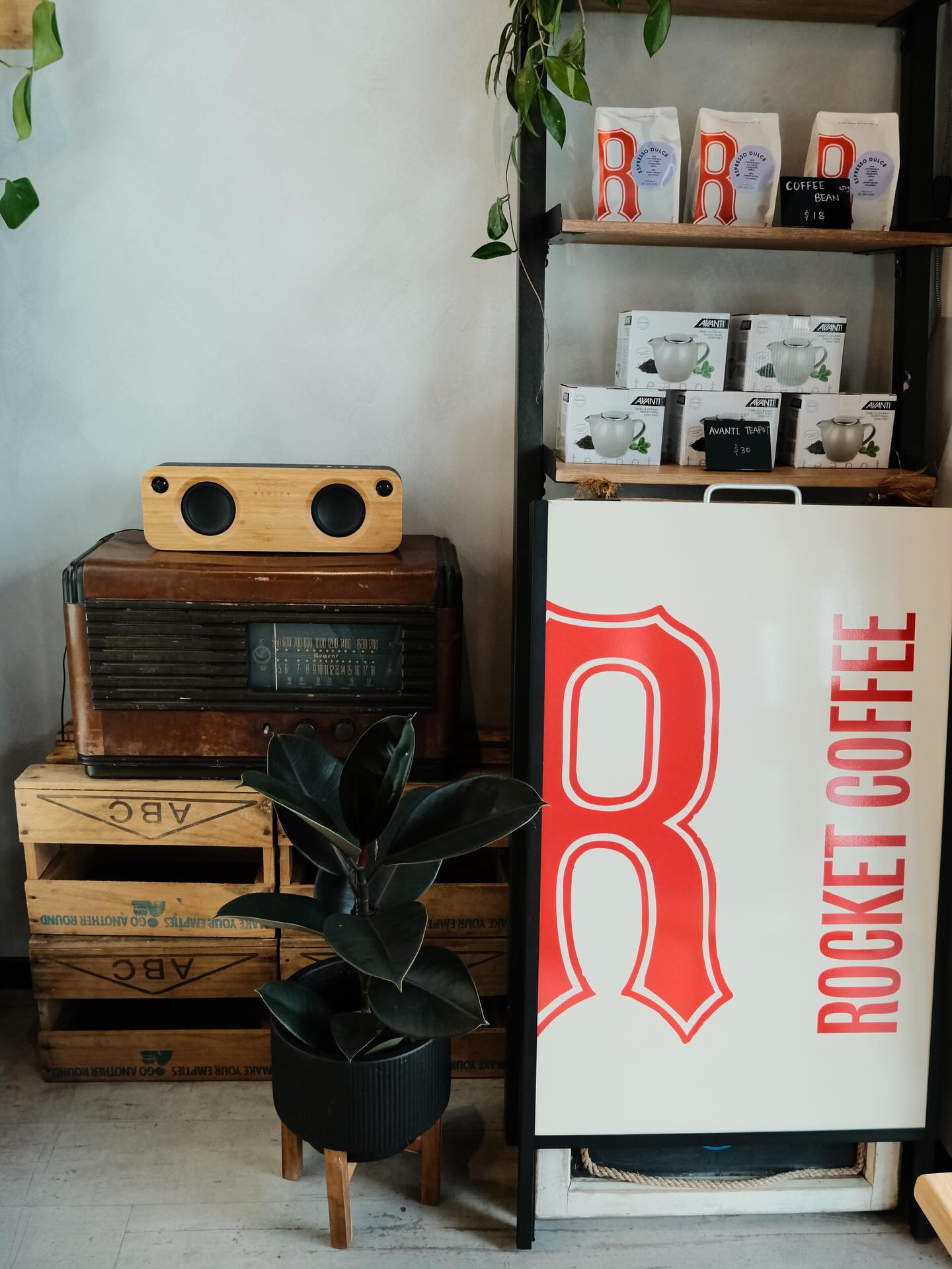 Loop Cafe | Hamilton