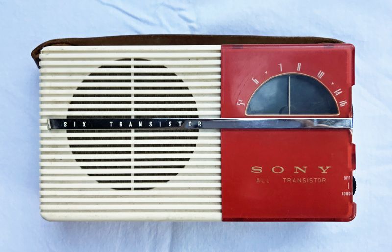 My first good SW receiver: a Sony TR-812, made in 1960.