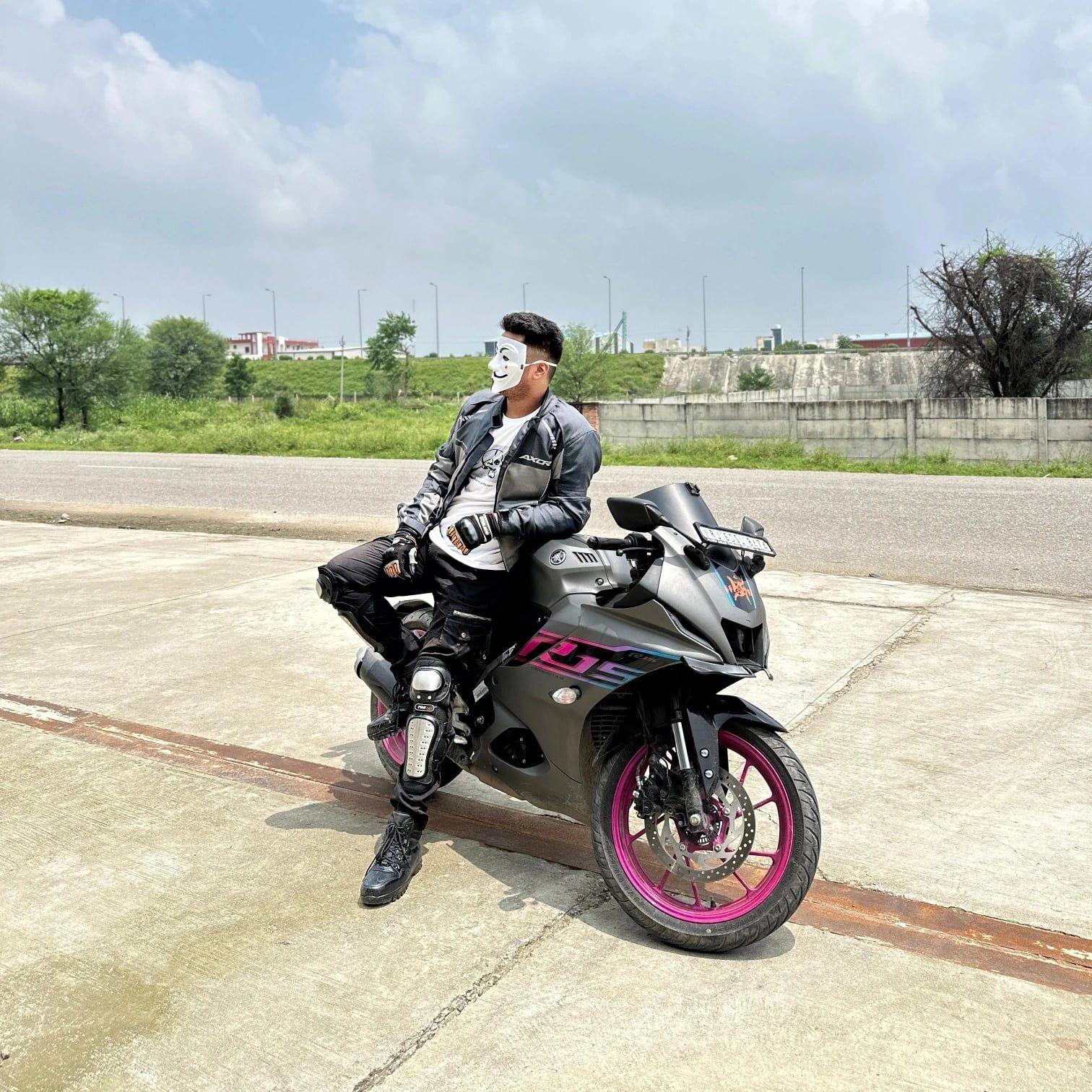 Bajaj Pulsar NS400Z Review | The Best 400cc Bike Under ₹2 Lakh? Follow ...