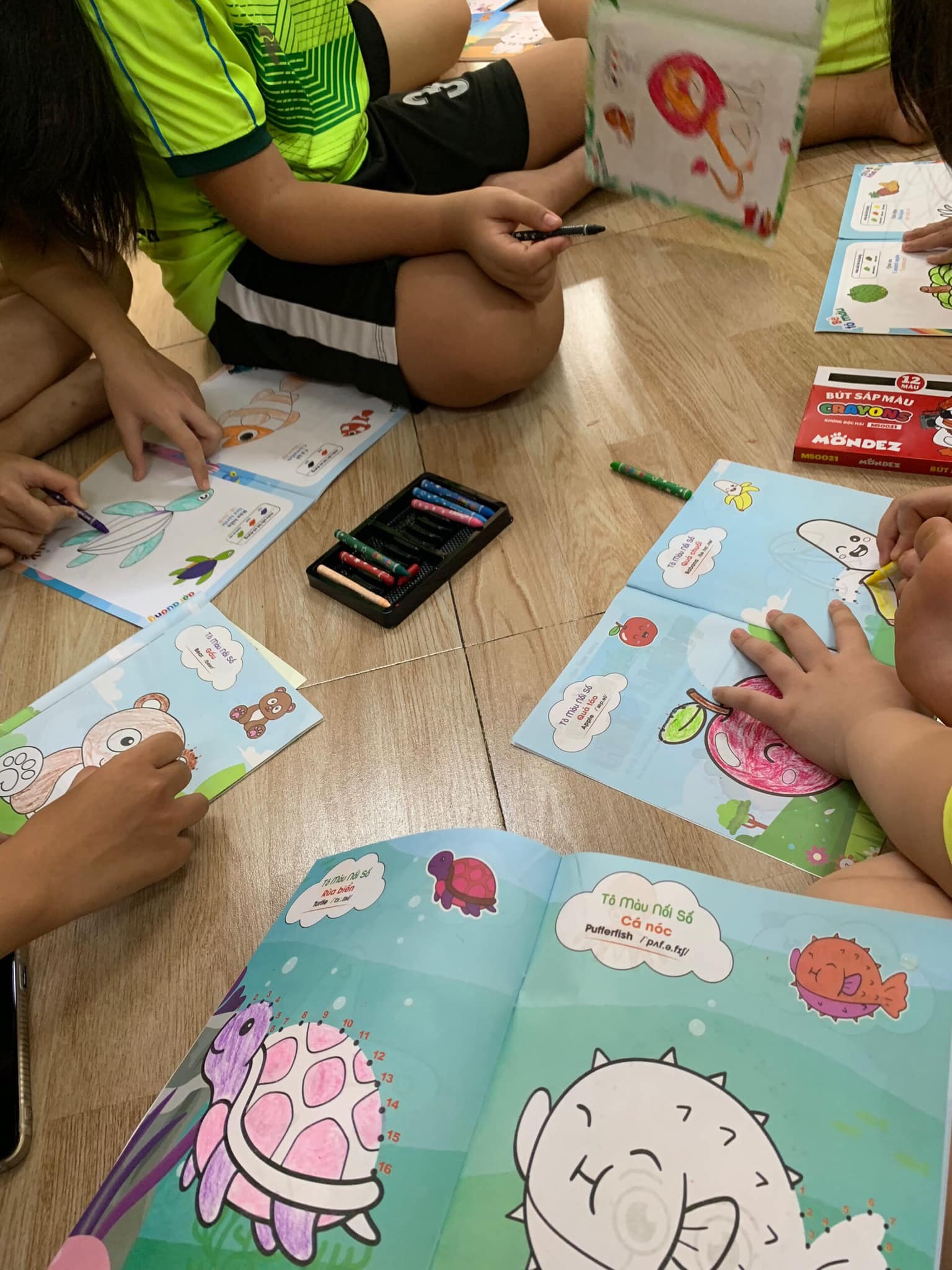 Sách Lành Đùm Sách Rách | Ho Chi Minh City