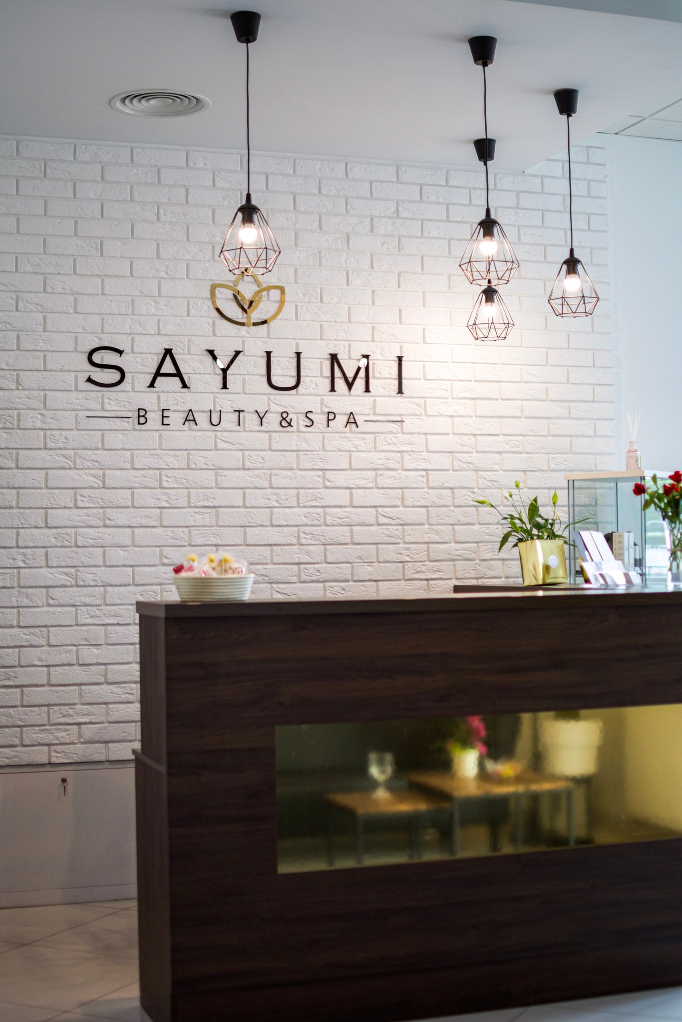 shinrai-spa-cosmetic-added-a-shinrai-spa-cosmetic