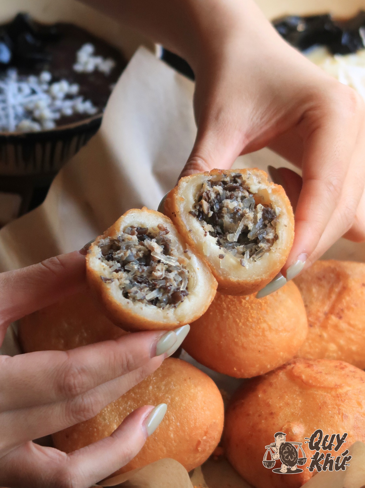 Bánh Rán Quy Khứ added a new photo. - Bánh Rán Quy Khứ