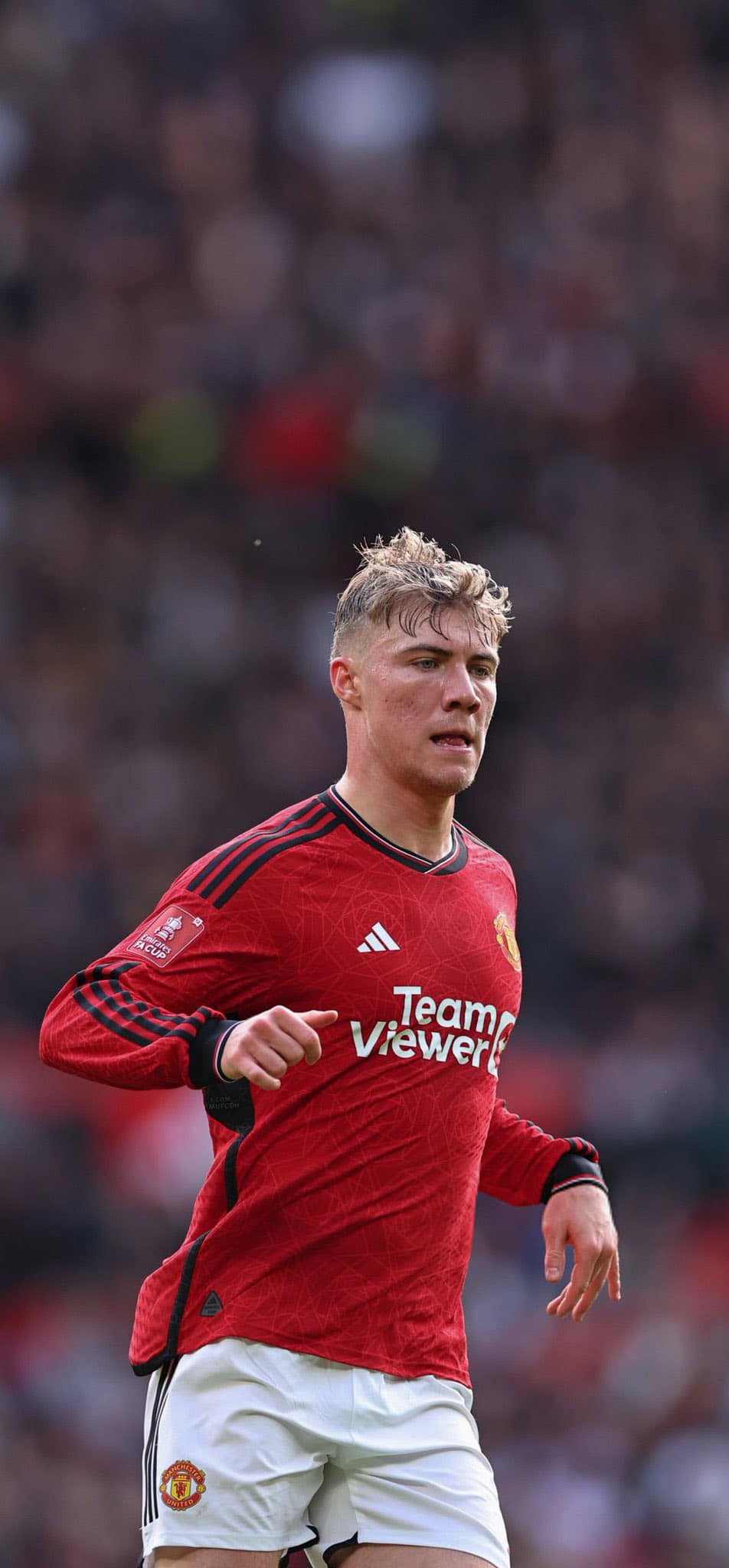 Rasmus Hojlund to wear number 9 jersey for Manchester United