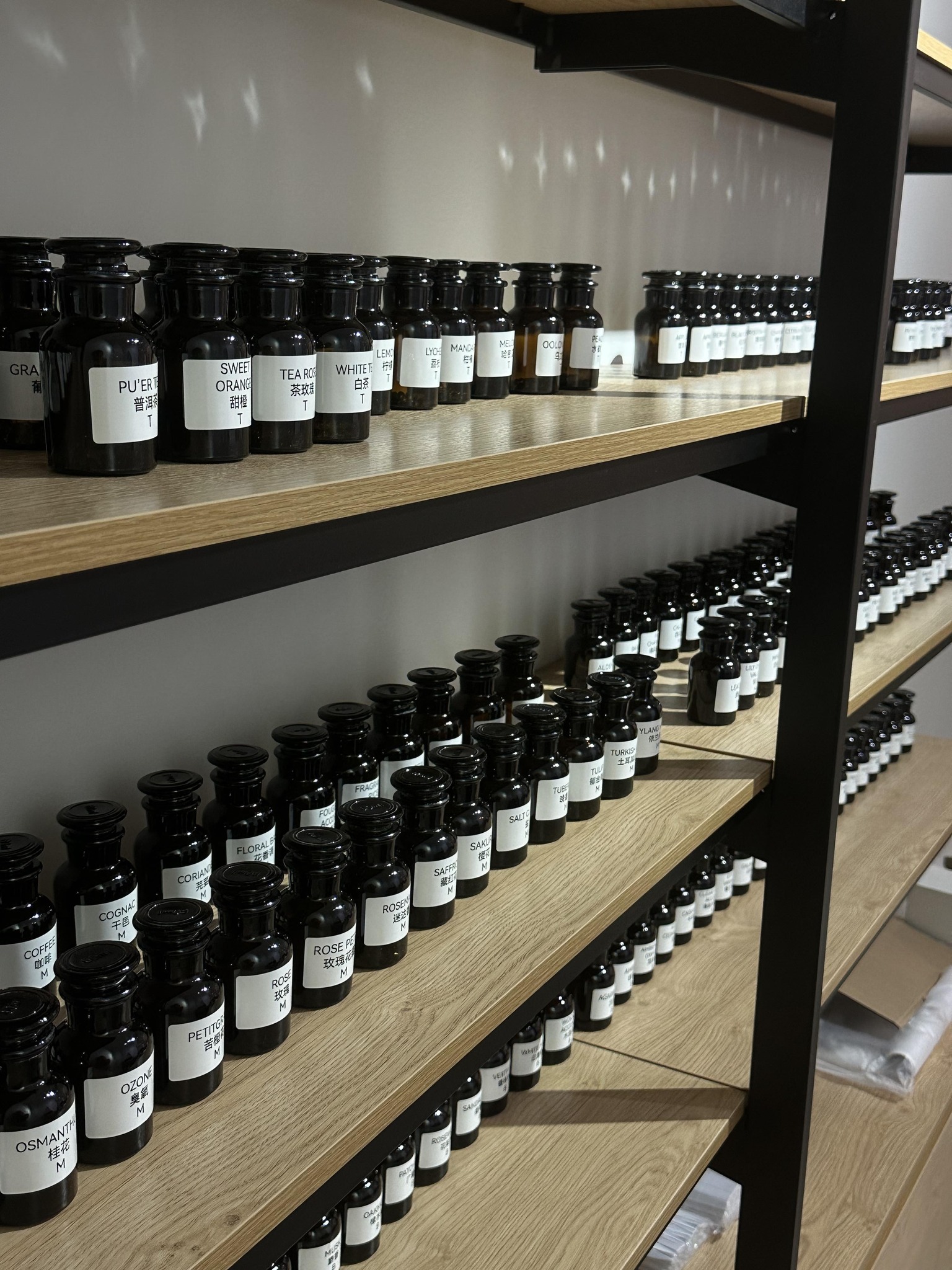 Thirteen Bee Perfume Lab | Kuala Lumpur