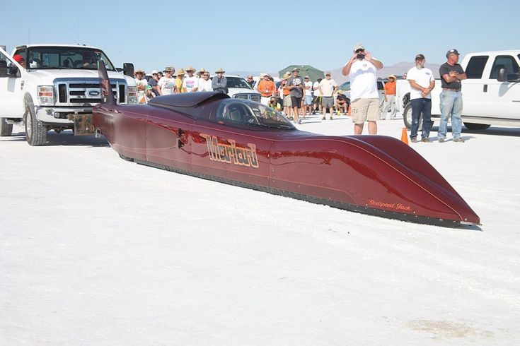 Danny Thompson in the OPTIMA-sponsored Challenger 2 #streamliner