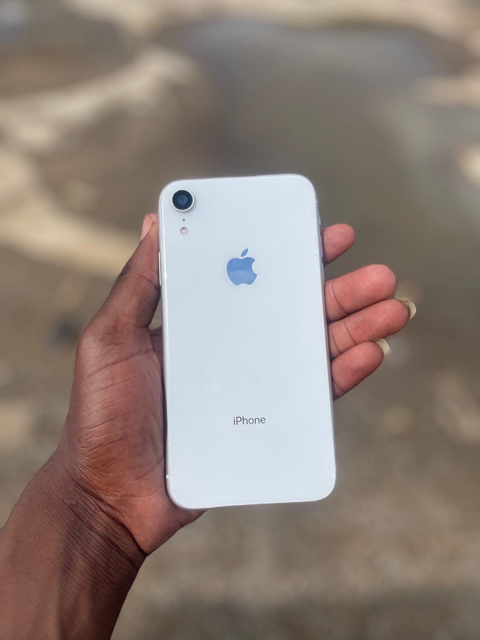 iPhone XR 64 gb duo sim