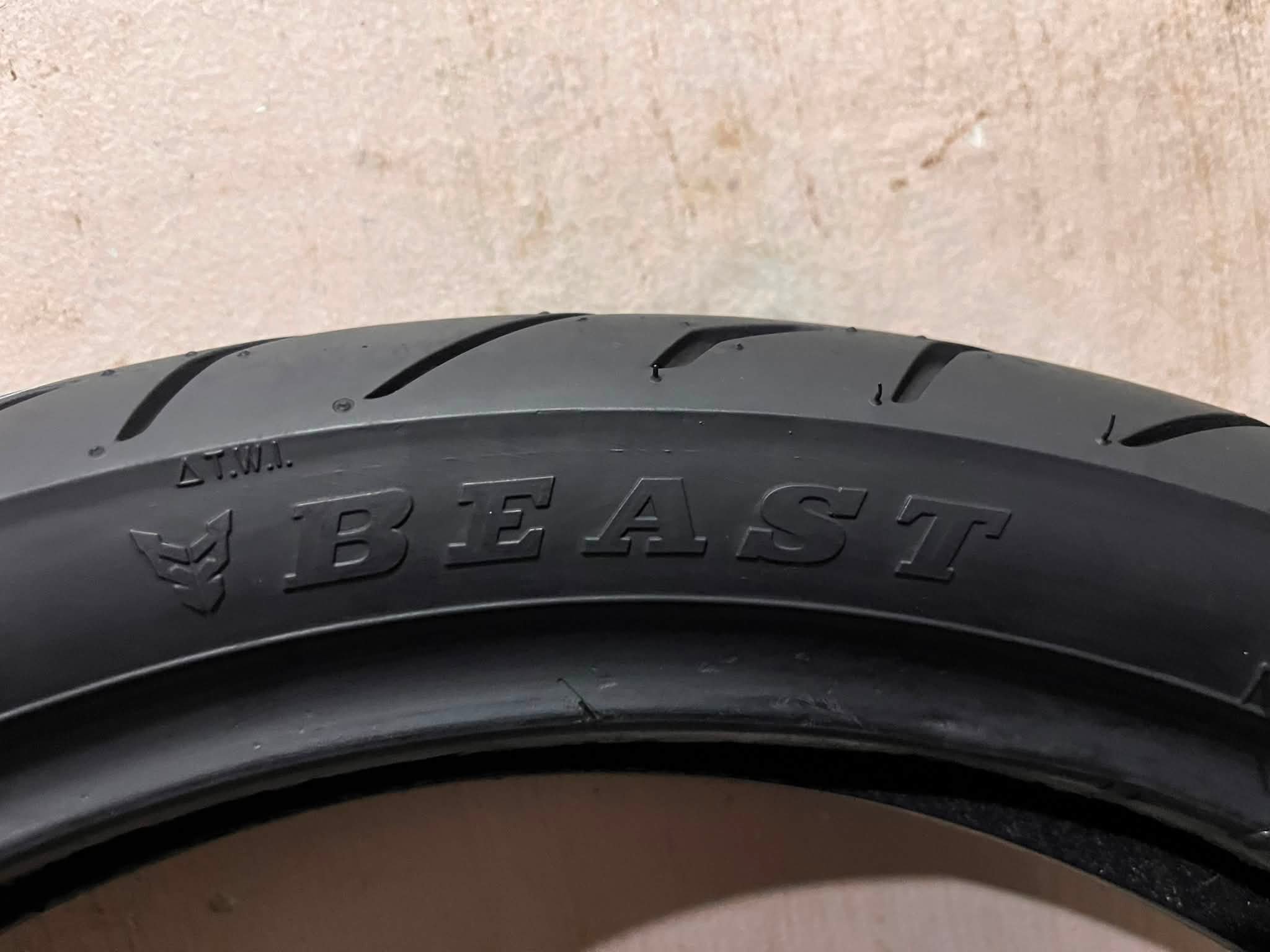 Free Sealant‼️ Beast 90/80-14 🏷️ 250 iRC 130/70-13 🏷️350