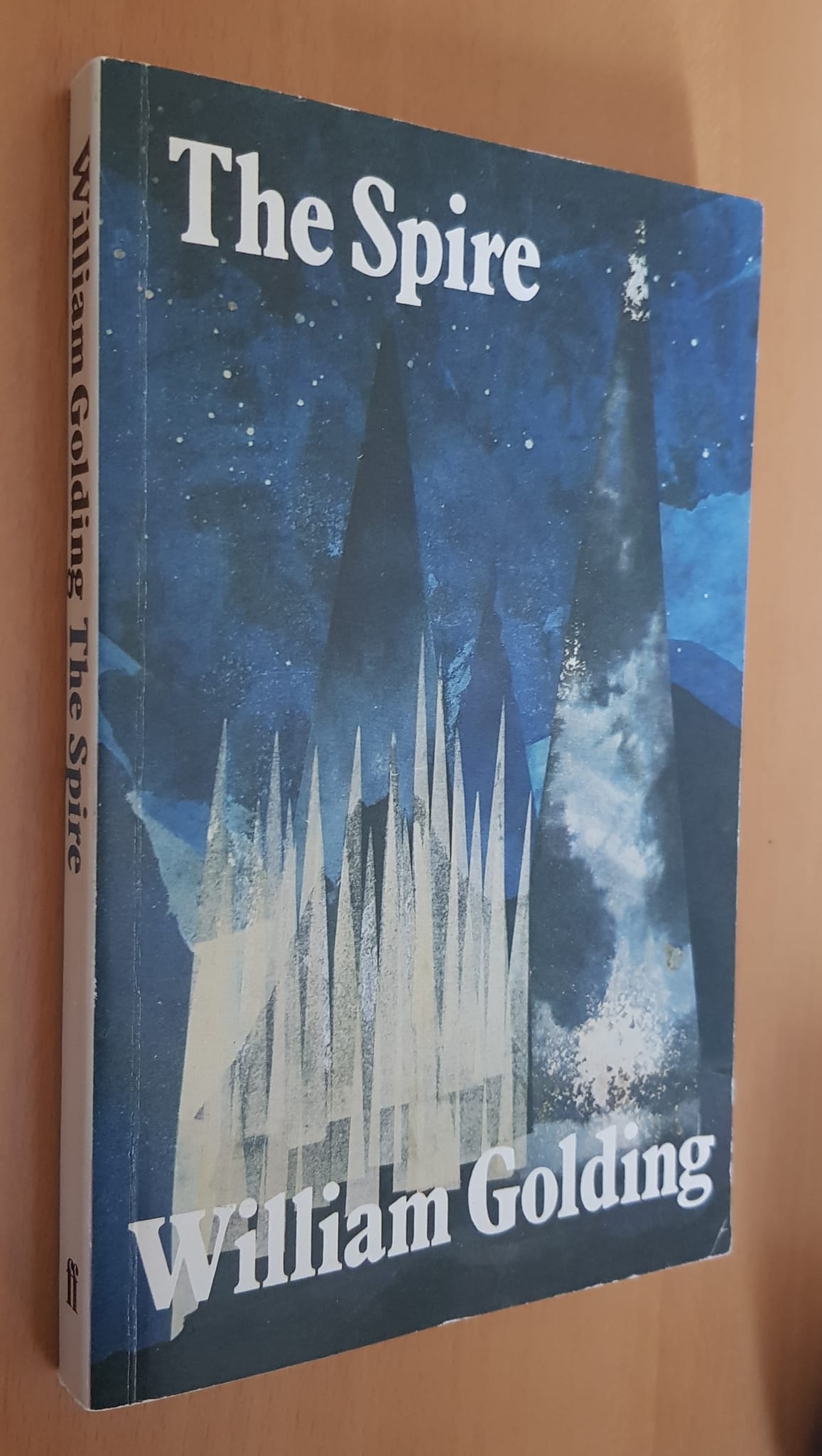 Discovering William Golding's novel Spire in a vintage Faber edition