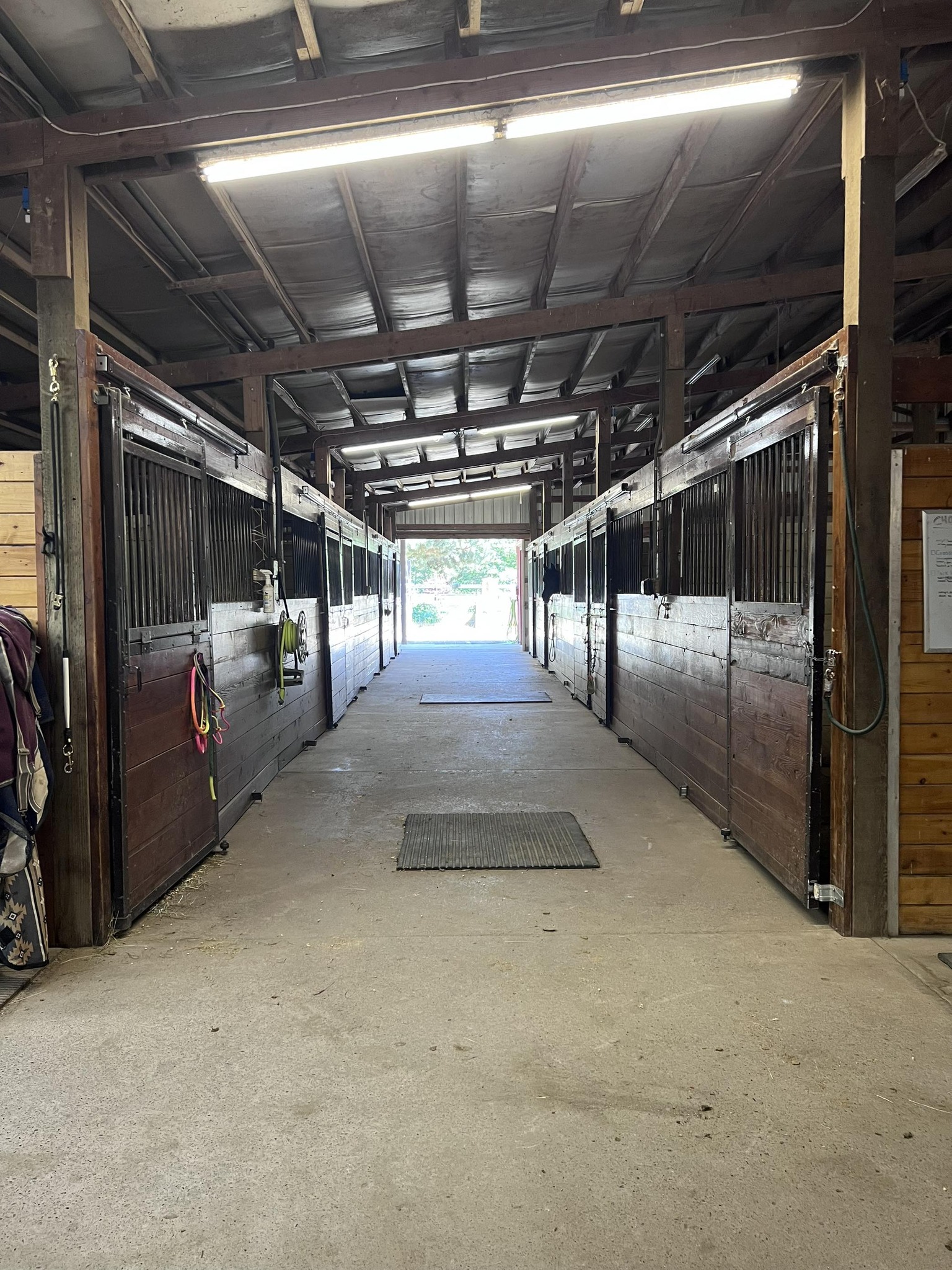 6.2.1 Stables | Shelton WA