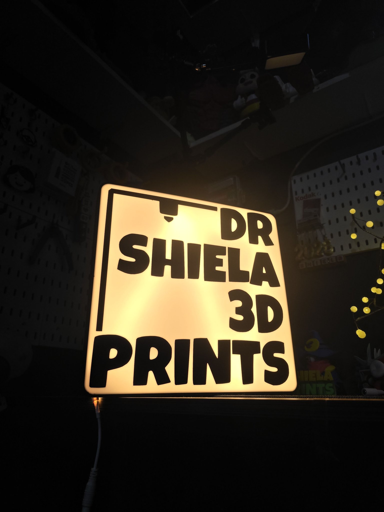 Dr - Custom 3D Printed Lightbox. Tutorial? G? 3D Printed gamit ang ...
