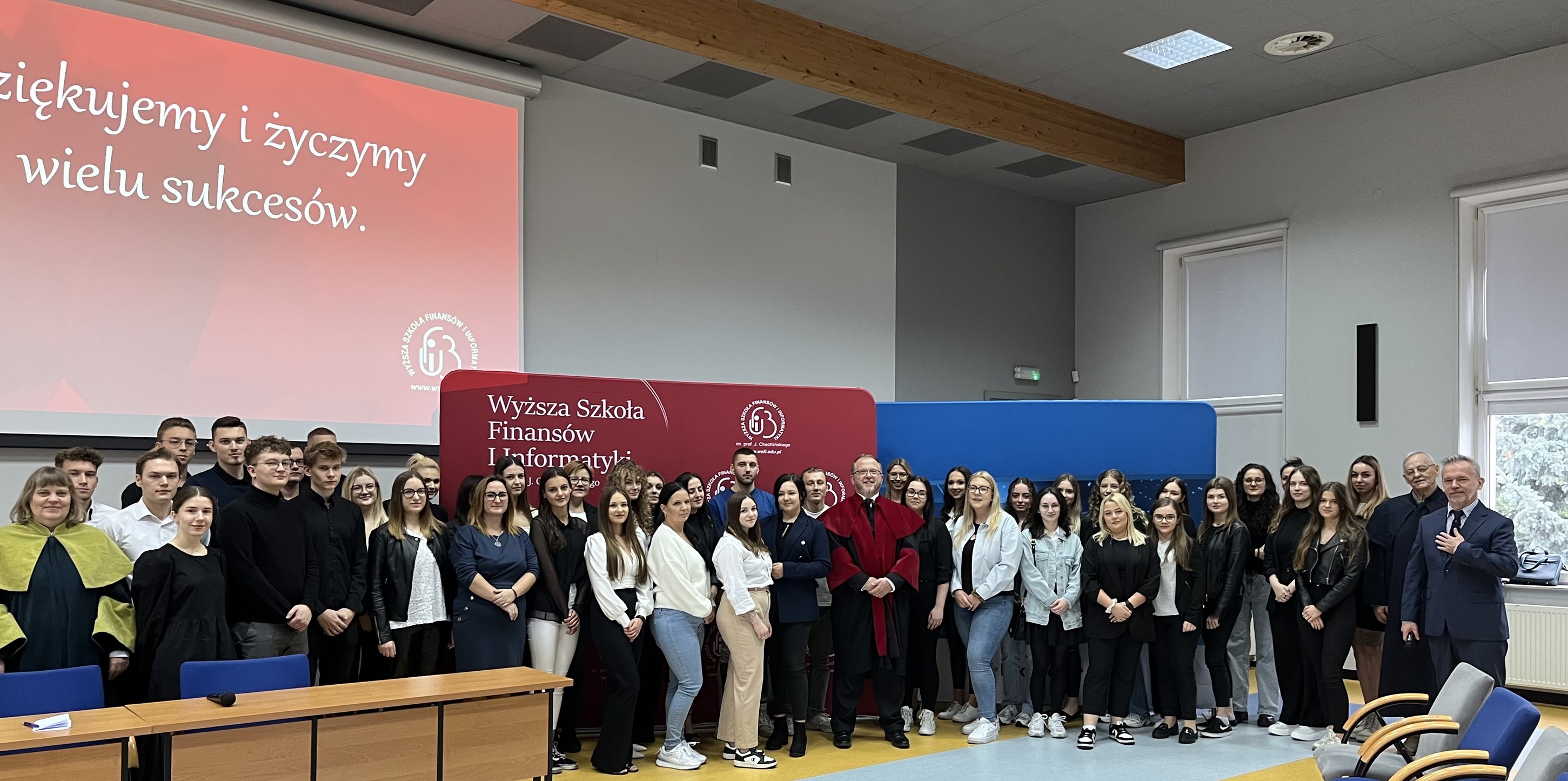 wy-sza-szko-a-finans-w-i-informatyki-wydzia-w-radomsku