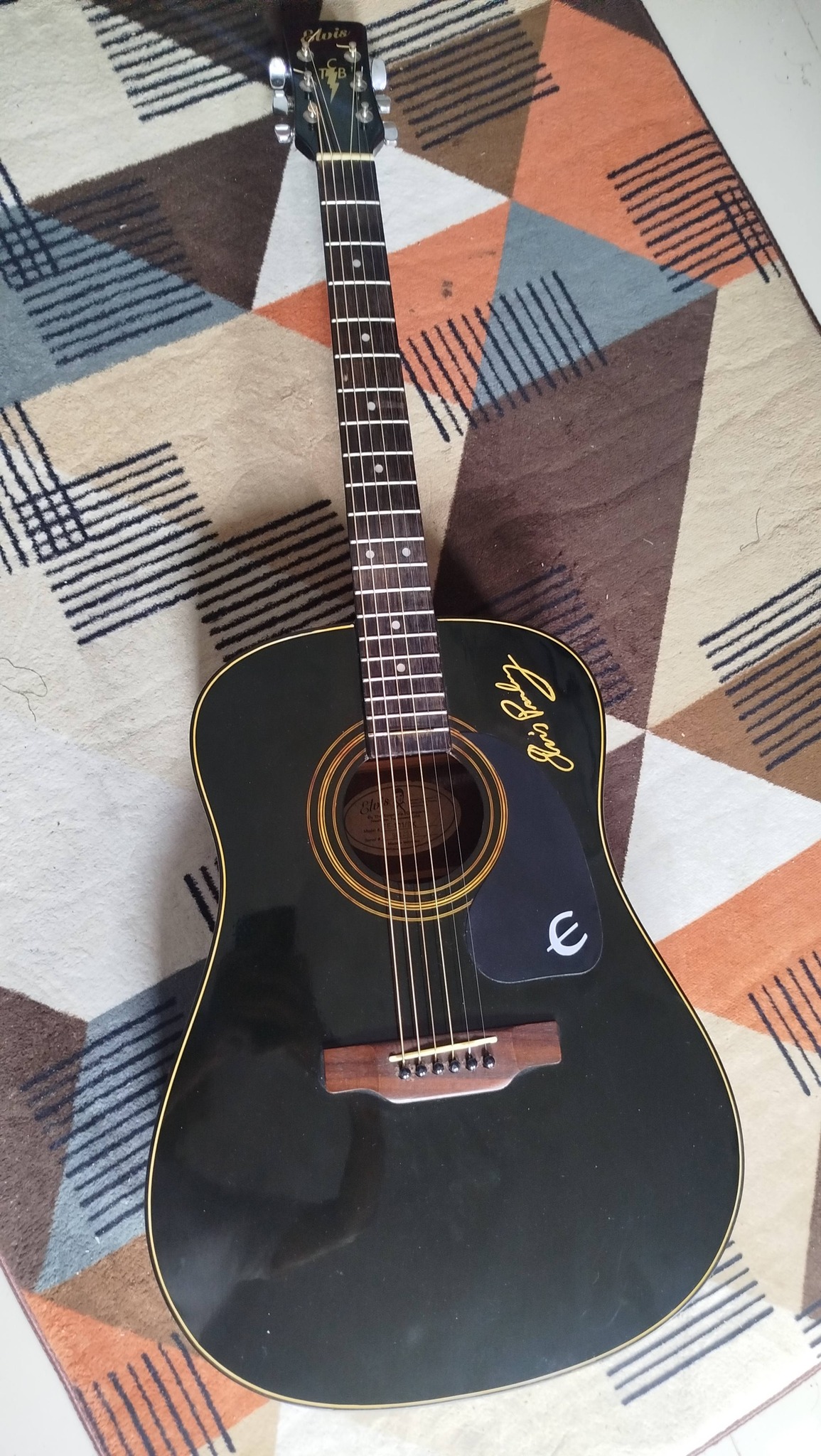 Elvis EE-101BK by Epiphone