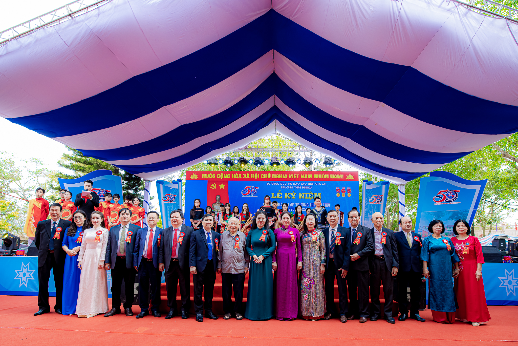 50 năm THPT Pleiku từ 1975 đến 2025 | Pleiku