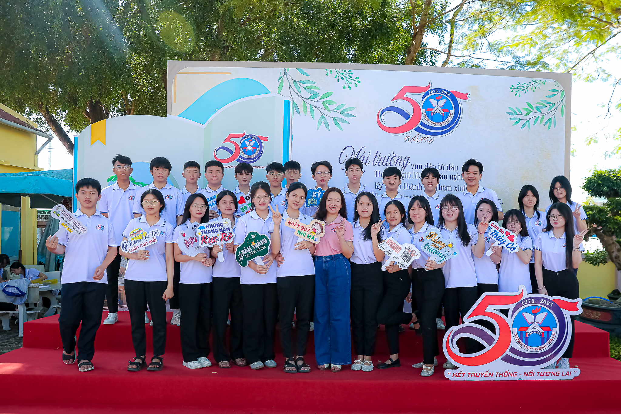 50 năm THPT Pleiku từ 1975 đến 2025 | Pleiku