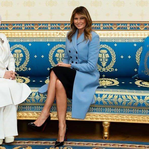 First Lady Melania Trump arrived at the 81st United Nations General Assembly this morning in a sleek black-and-white suit with knotted neckline. PC: AFP
