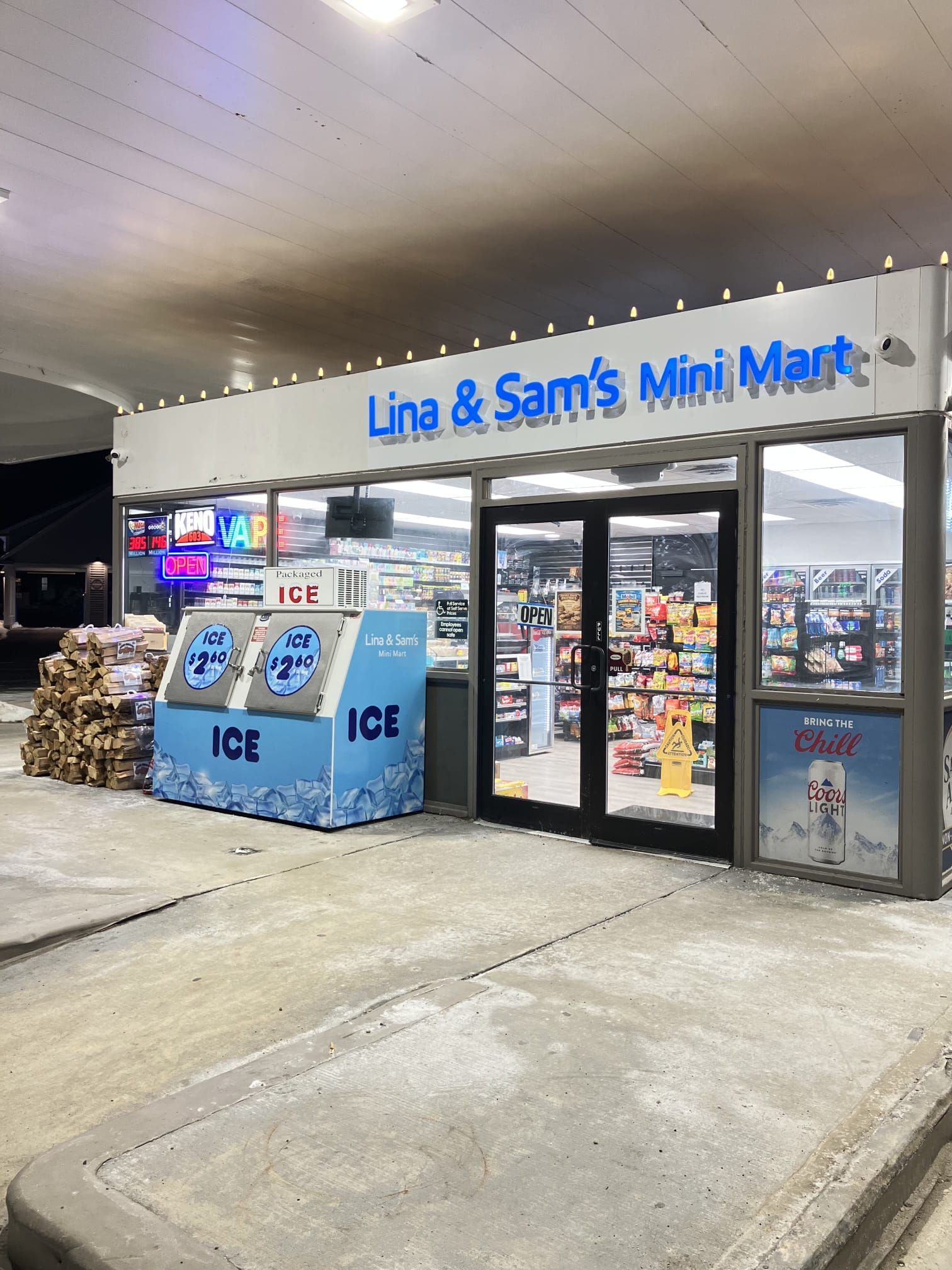 Lina & Sam’s Mini mart - Mobil | Derry NH