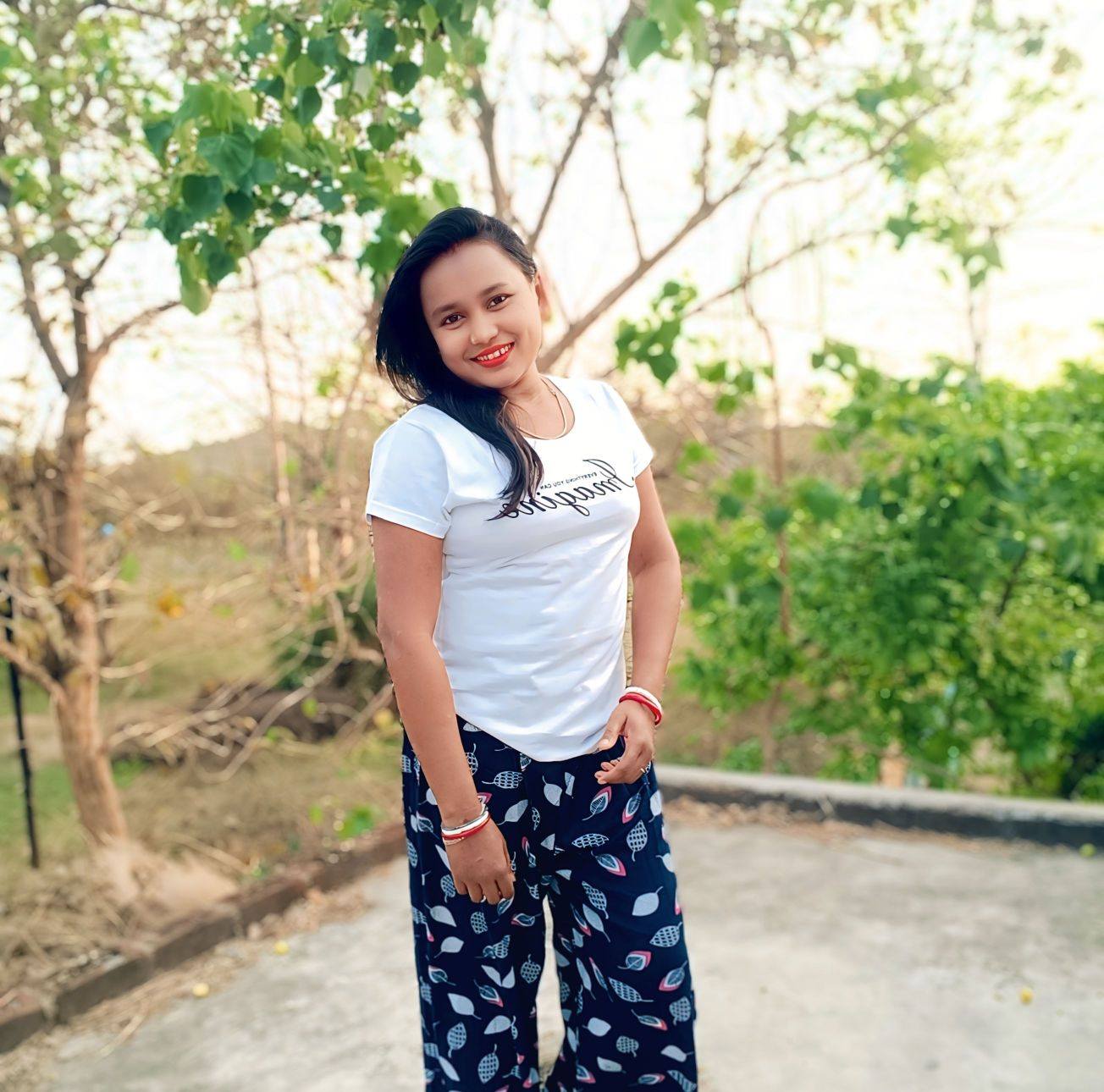 Moyna Majhi