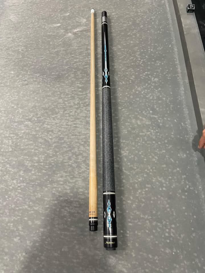 McDermott wd800 cue for sale in Davao City