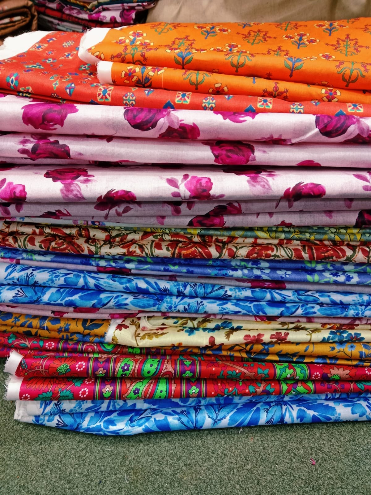 Haneya Umair collection