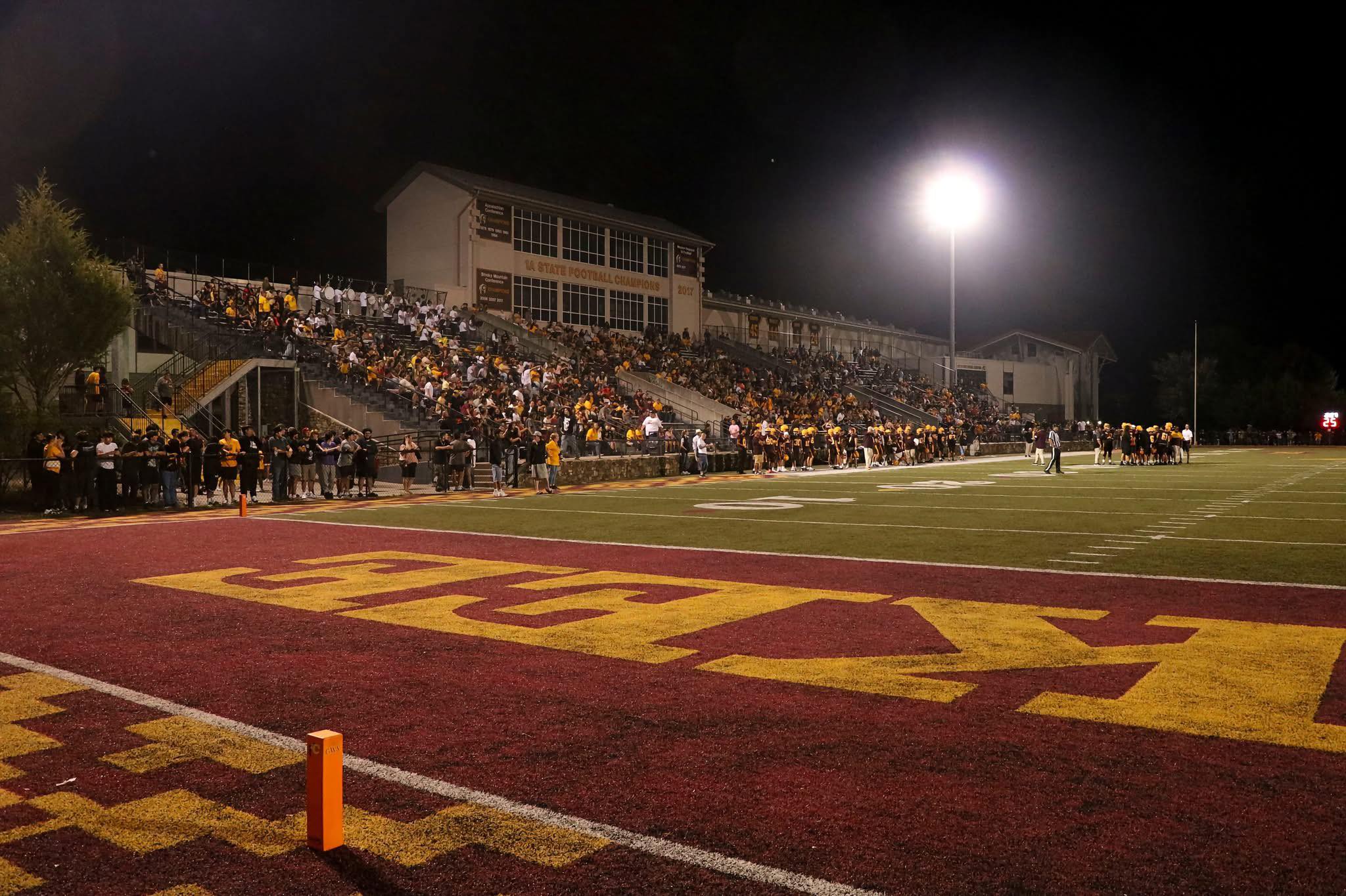 Cherokee High School Braves Football | Cherokee NC