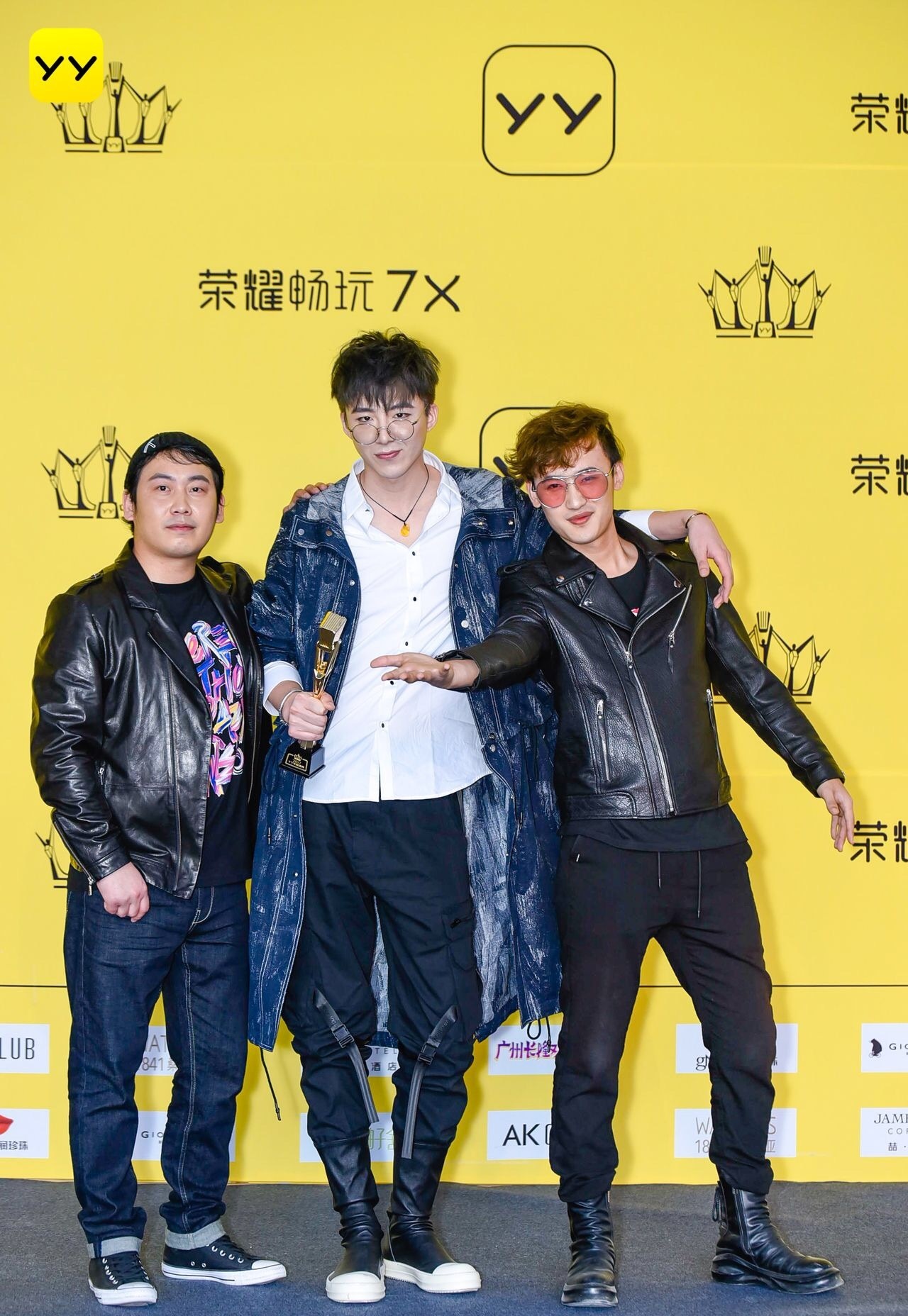 Liuyuxin SGMY... - Liuyuxin SGMY Fanclub 刘雨昕 SGMY 天马新空