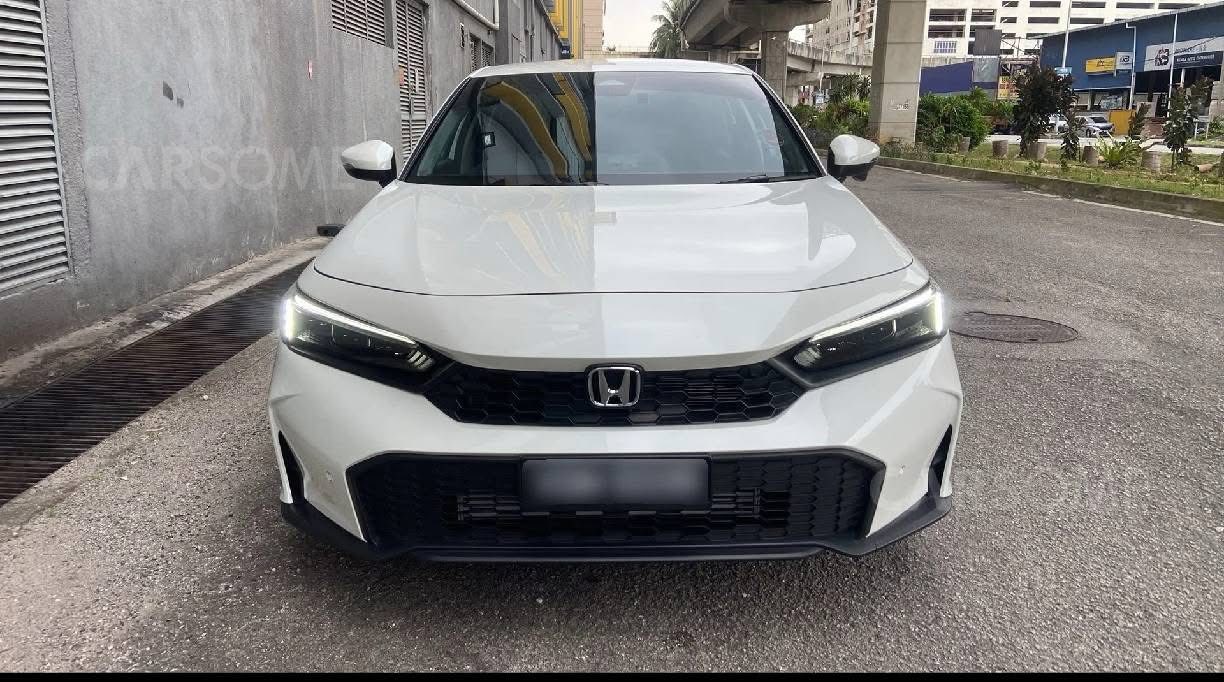 Model: *Honda Civic FL1* CC : 1.5L Year : 2022 Color : RED Chassis