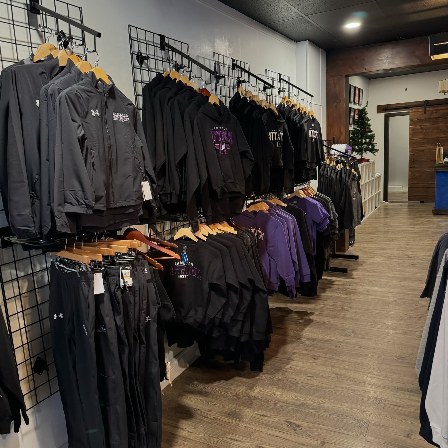 Team Outfitters Petrolia | Petrolia ON