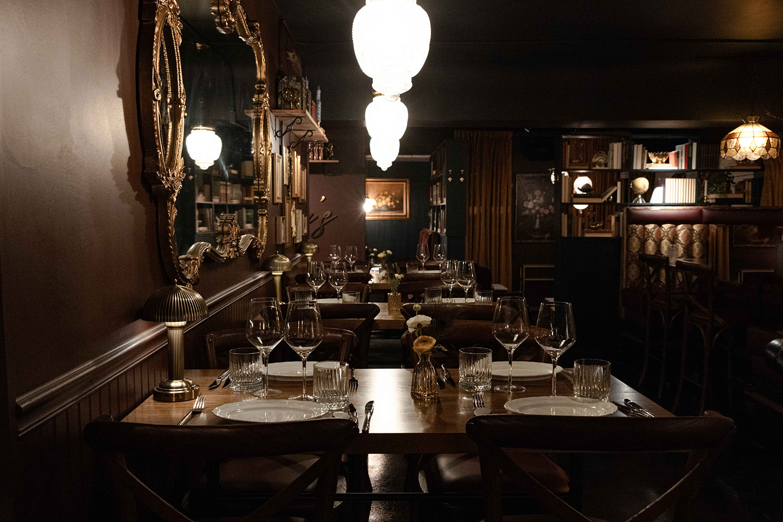 Amelia's by The Farmer's Rail | Cuyahoga Falls OH