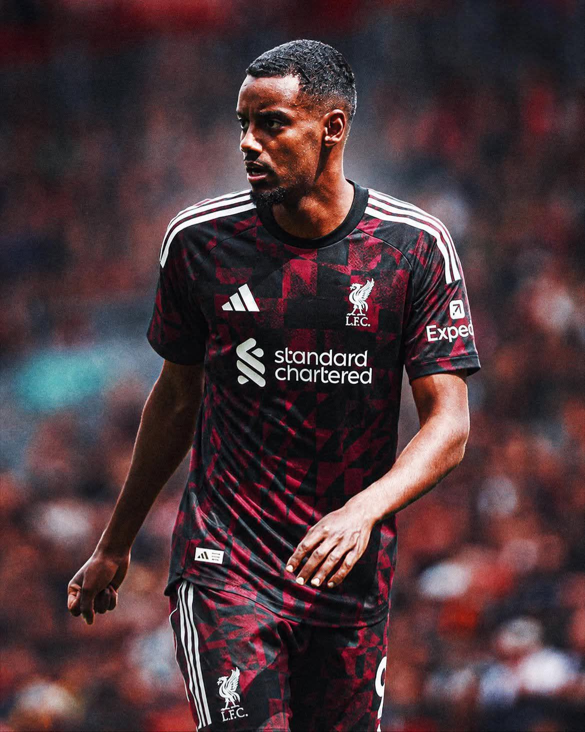 Liverpool's third kit 🥶🔥 L.F.C. .7 Exped standard chartered ١١ء