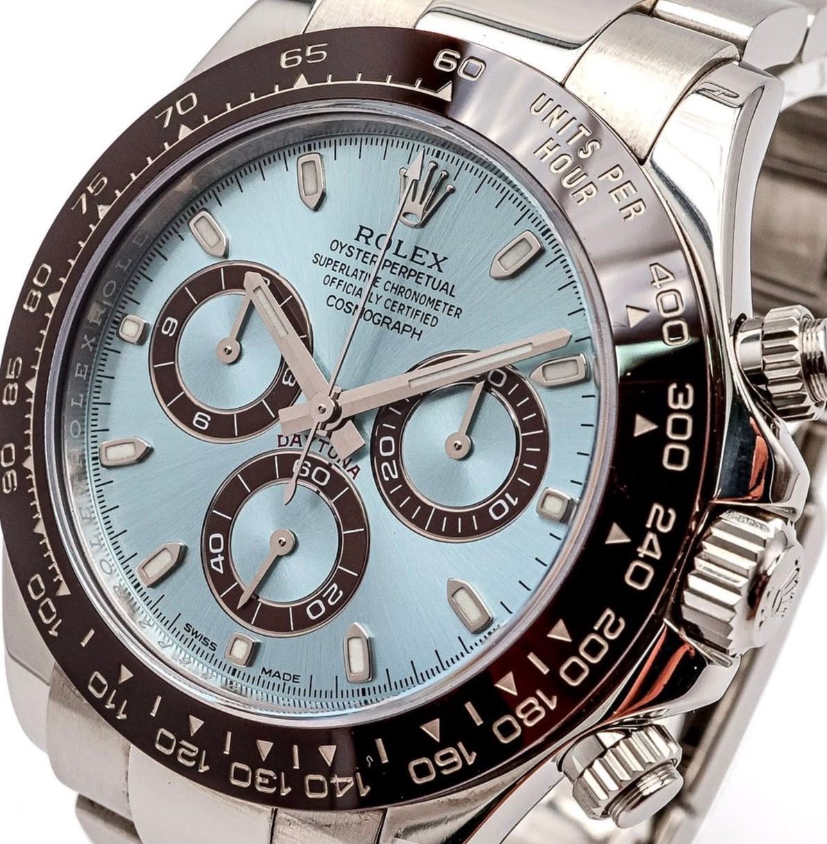 Thiago Alcantara] of Liverpool FC wears a ROLEX] Cosmograph
