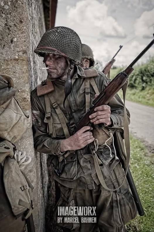 82nd airborne division paratroopers in Normandy 1944