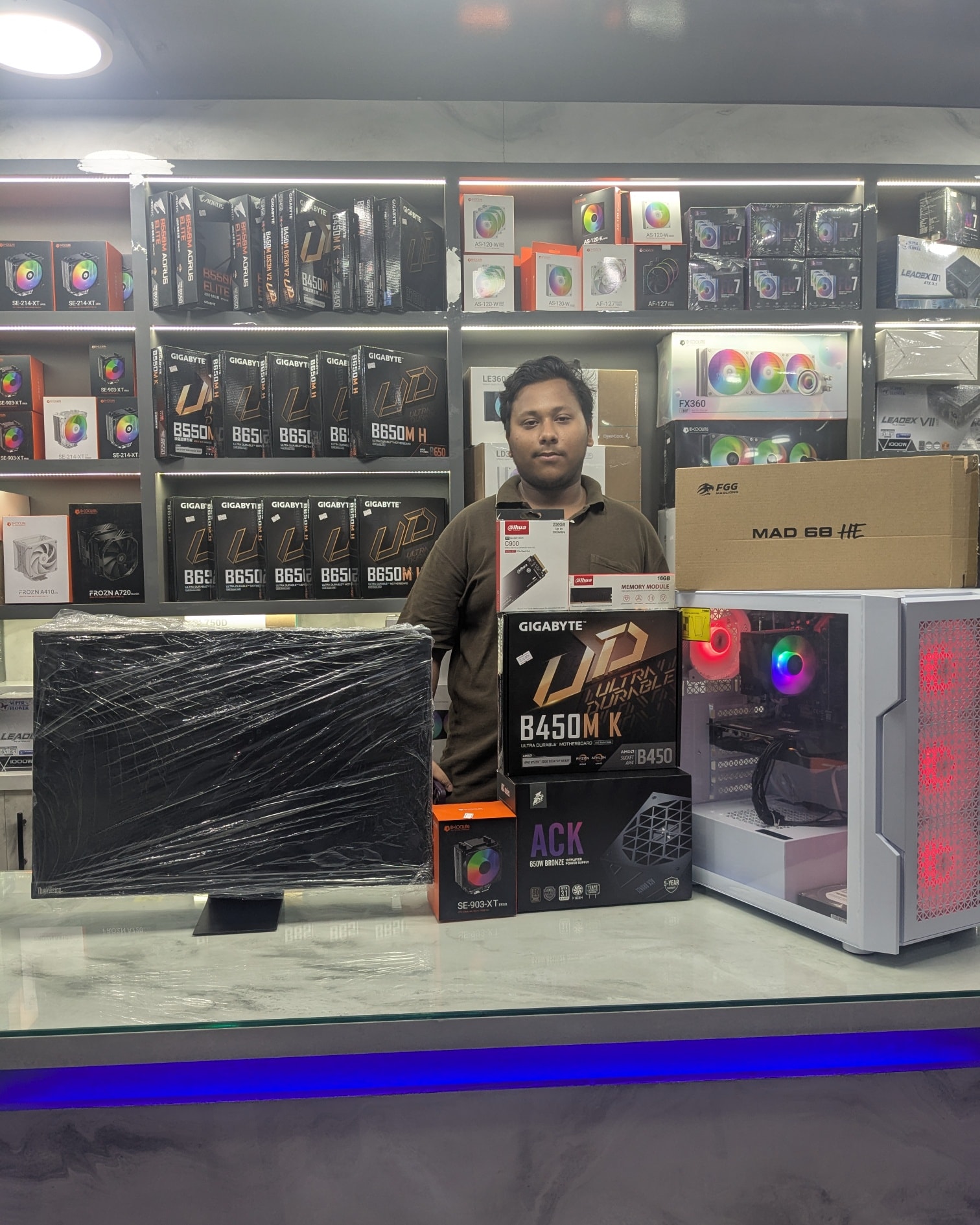 Cosmic - ⚡ Budget Blaze leveled up! Mr. Abdullah’s custom build is ...