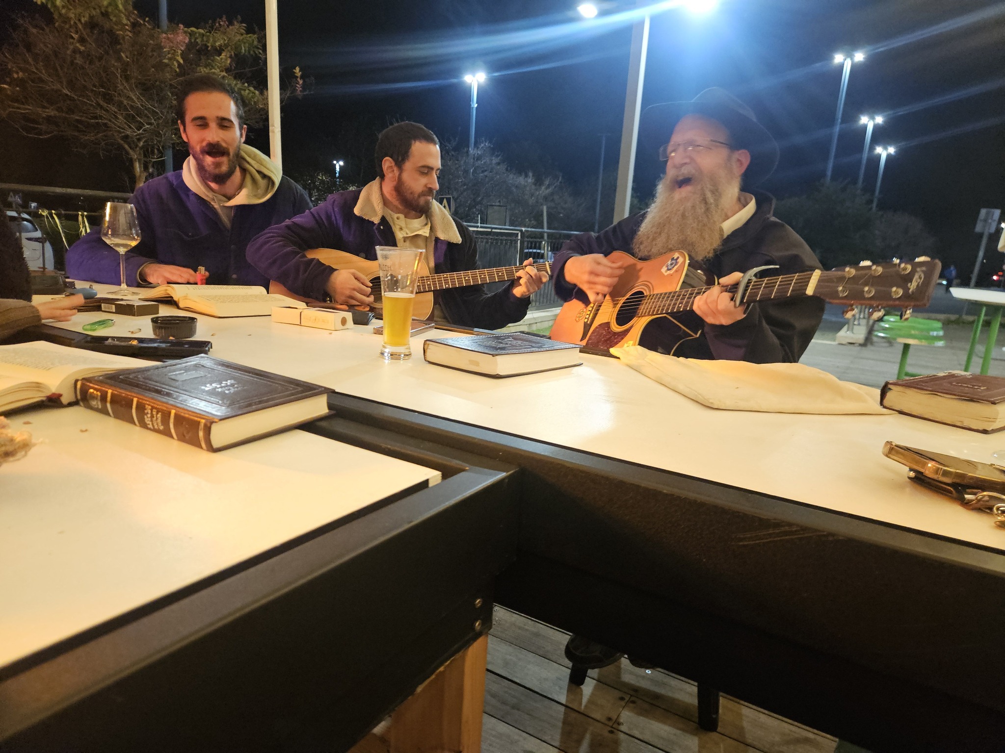 חבר'א