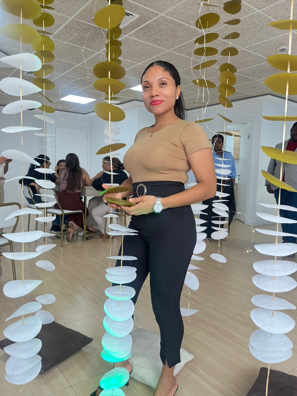 Angela Angulo - Networker