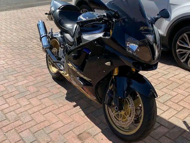 Kawasaki ZX-12R A1 2001 — One Owner From New — 18,648 Miles