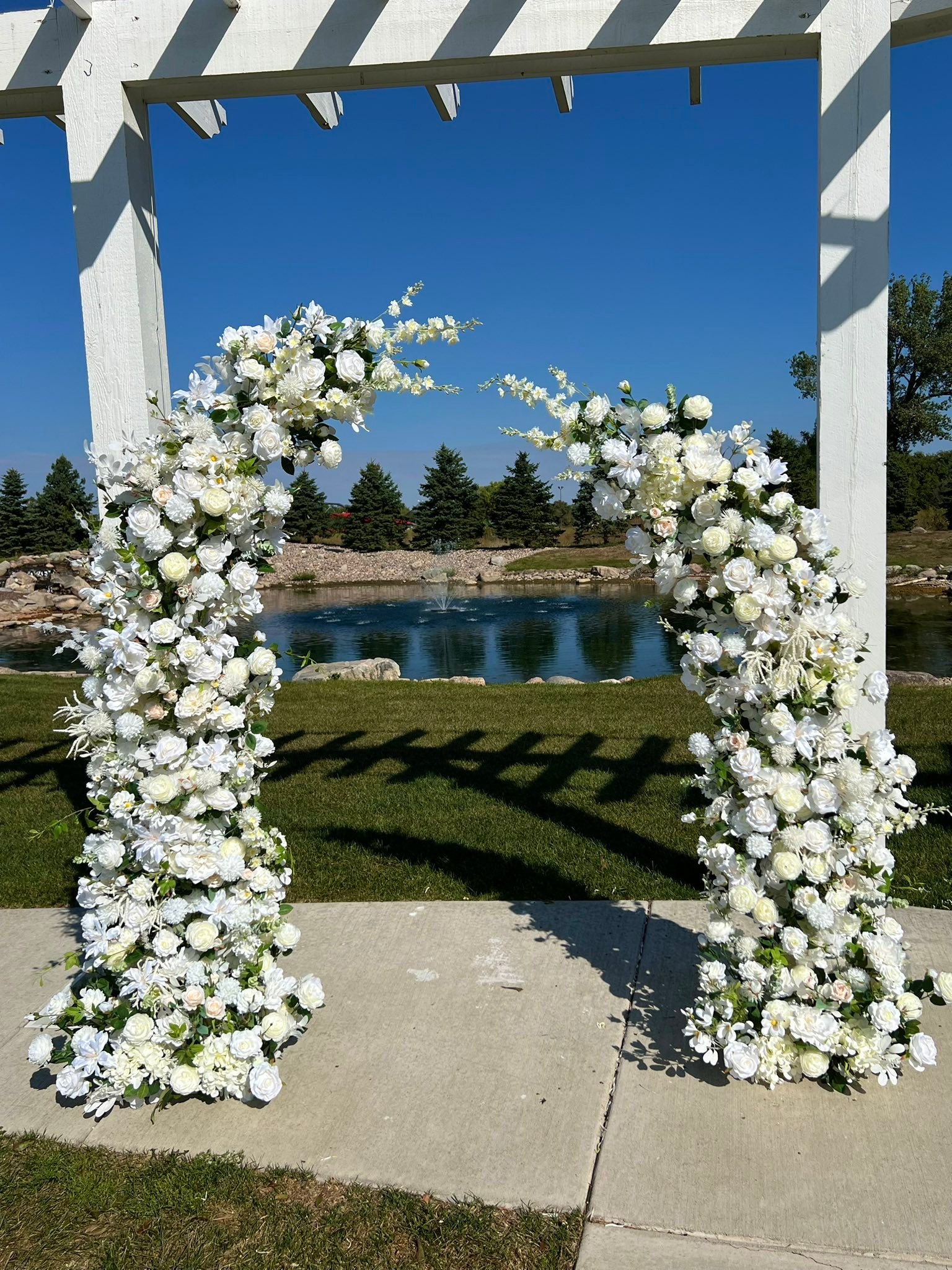 Introducing the “Dorothy” Arch ... - Ruby Bloom Events | Facebook