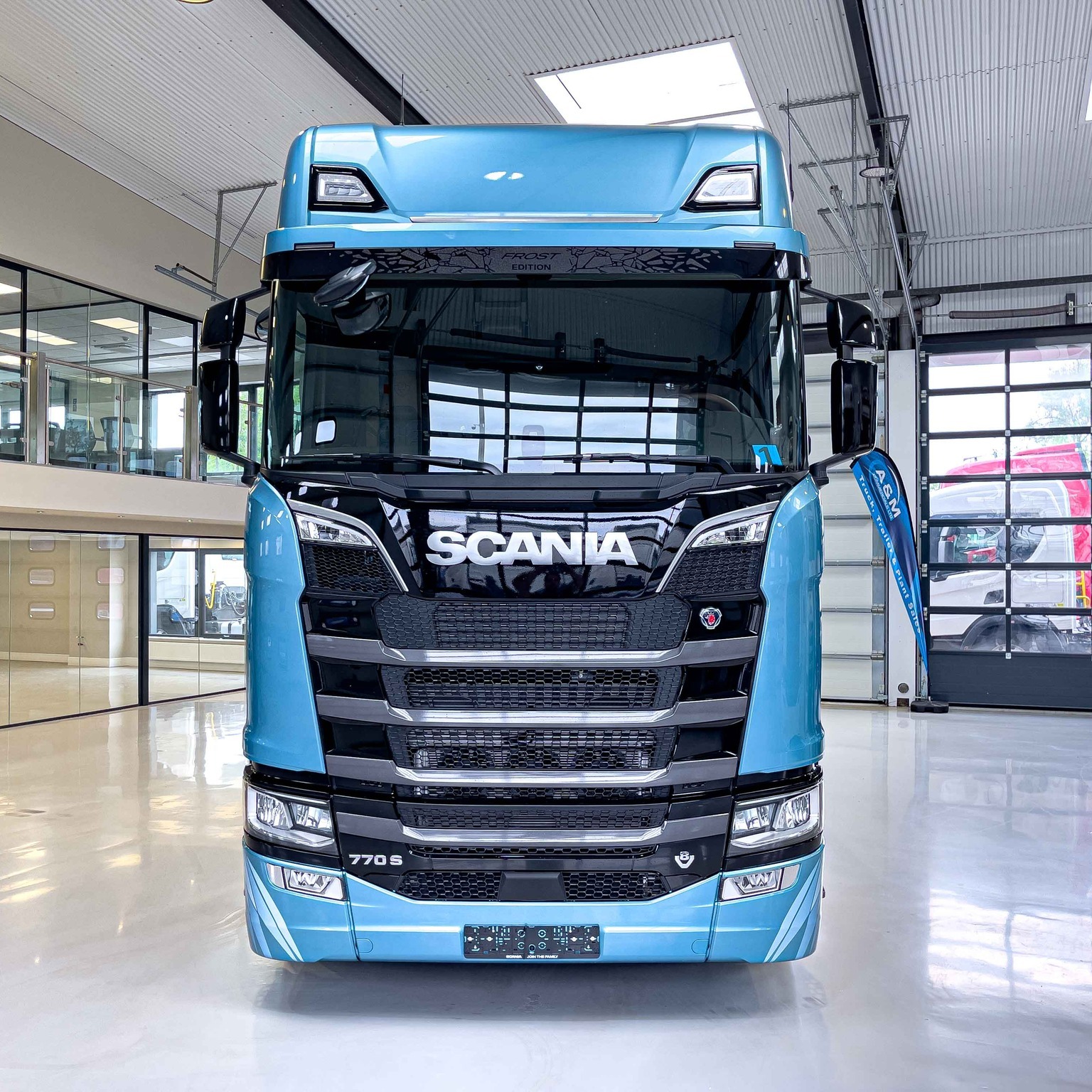Camion Miniature Scania S770 Highline Frost Edition Blue - Marque SOLIDO - Modèle Réduit Neuf