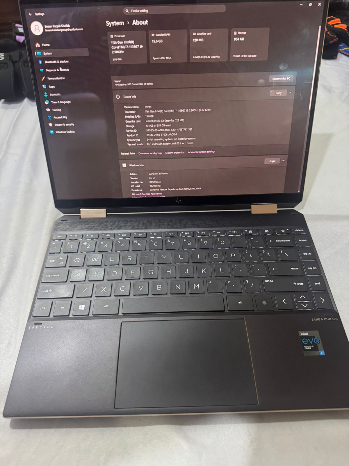 Laptop for sale new condition 10 by 10 Location Sialkot wazirabad